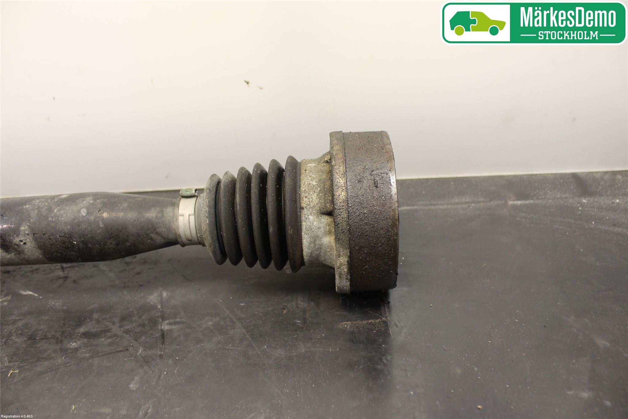 Skoda FABIA 07-14 Drivaxel Fram Höger