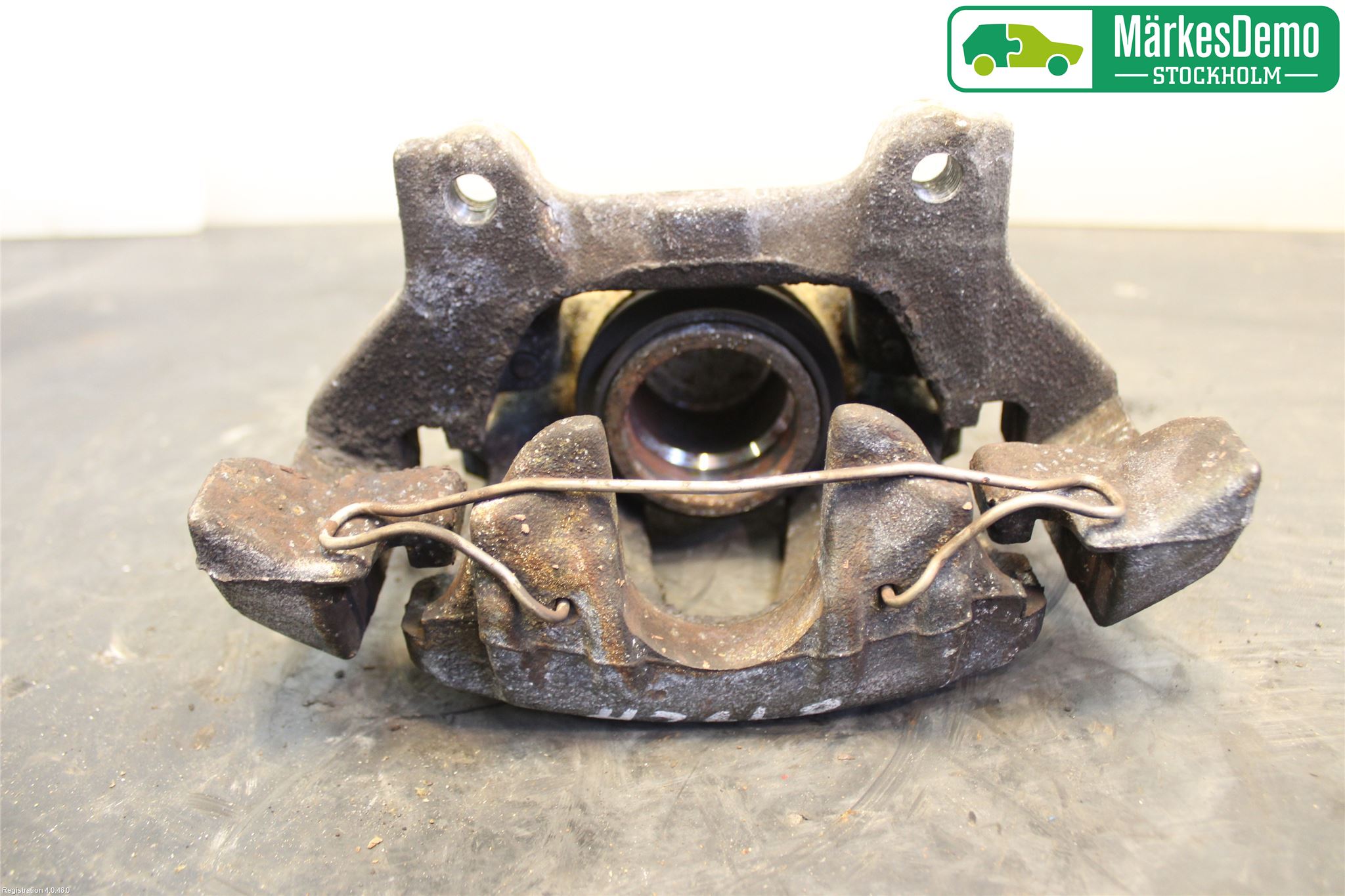 Alfa 147 Bromsok Fram Höger