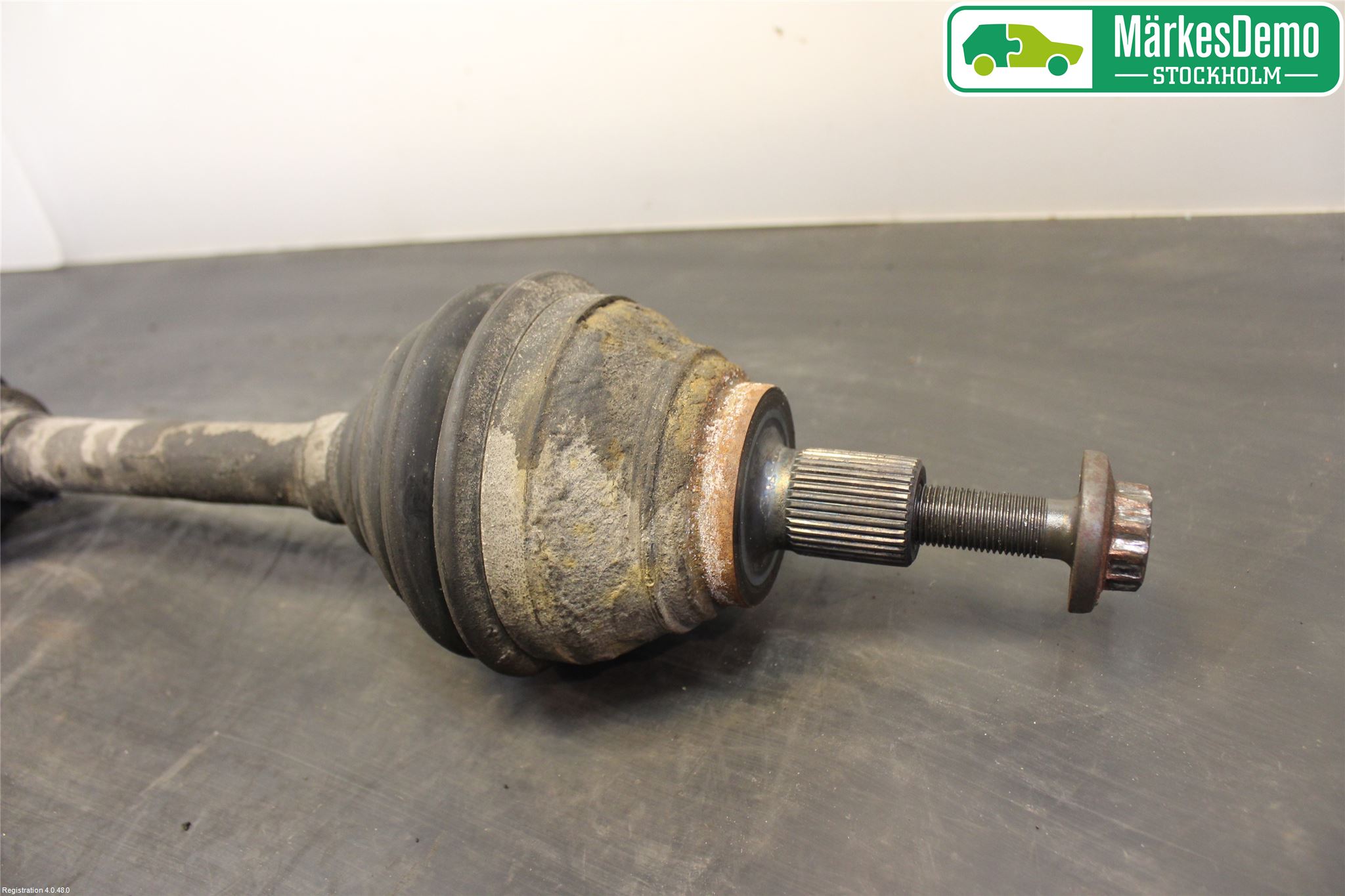 Skoda SUPERB 09-15 Drivaxel Fram Vänster