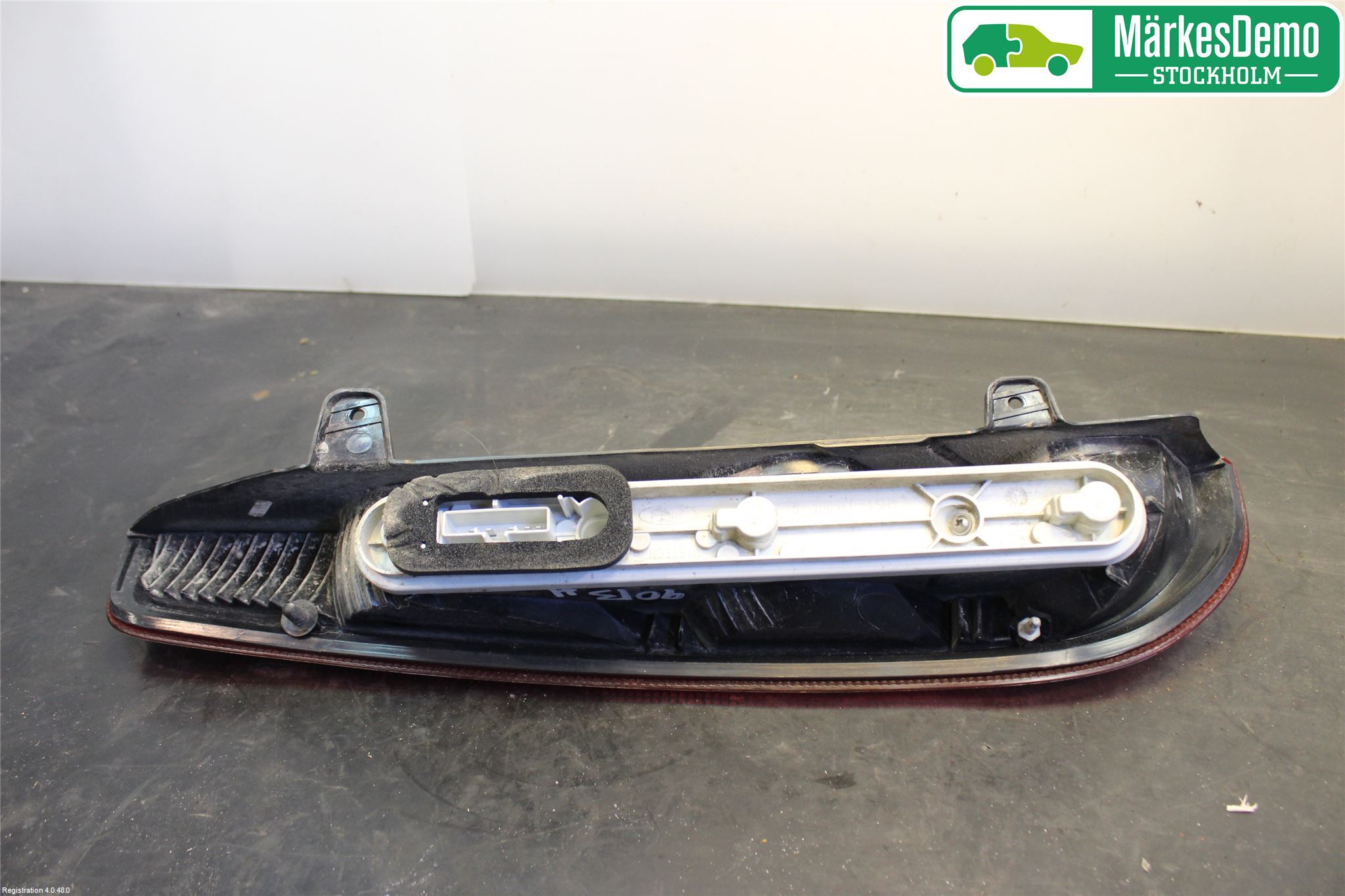 Ford FOCUS     04-07 Bakljus Höger