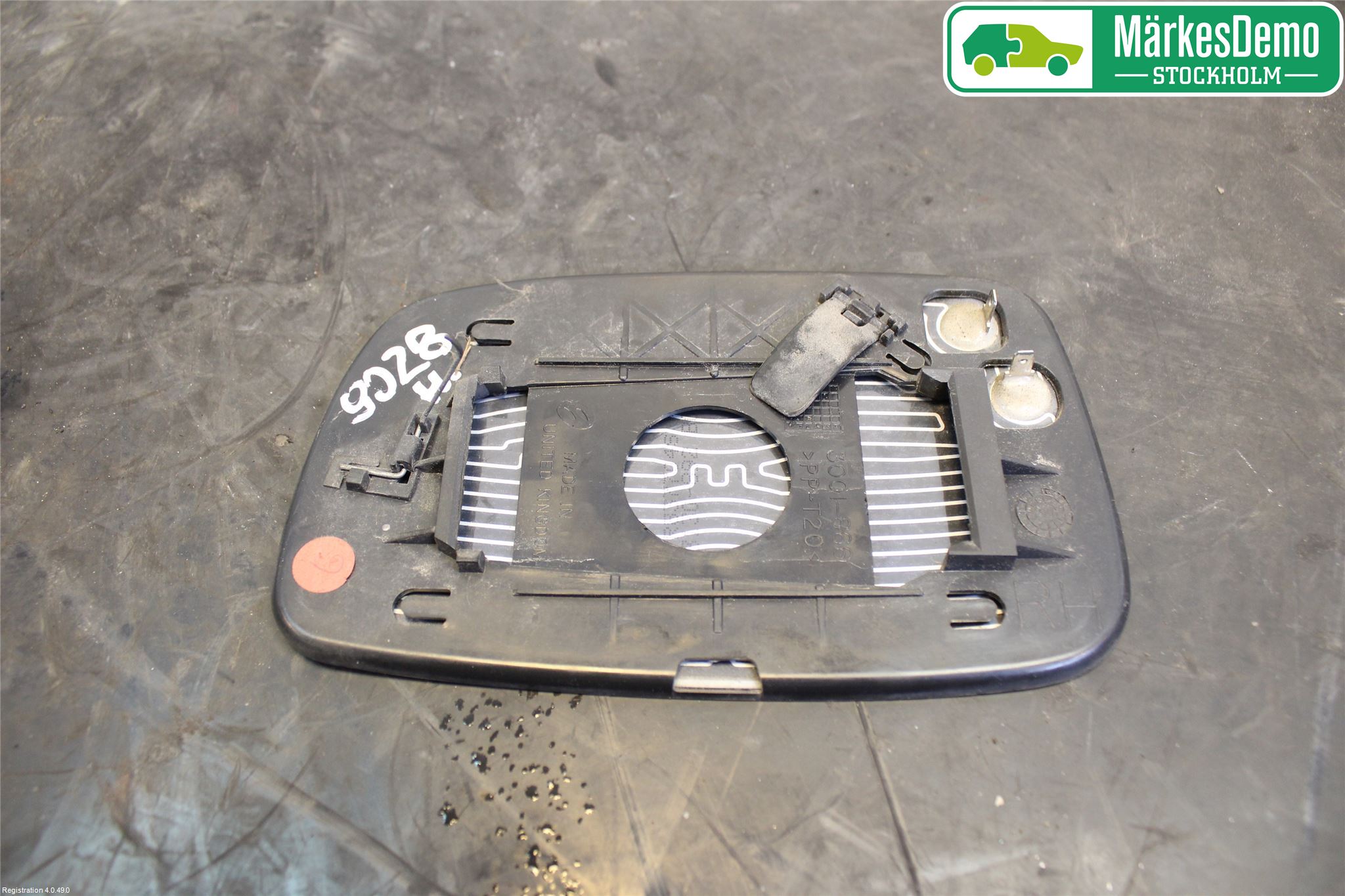 Toyota AVENSIS 03-06 Spegelglas Hö