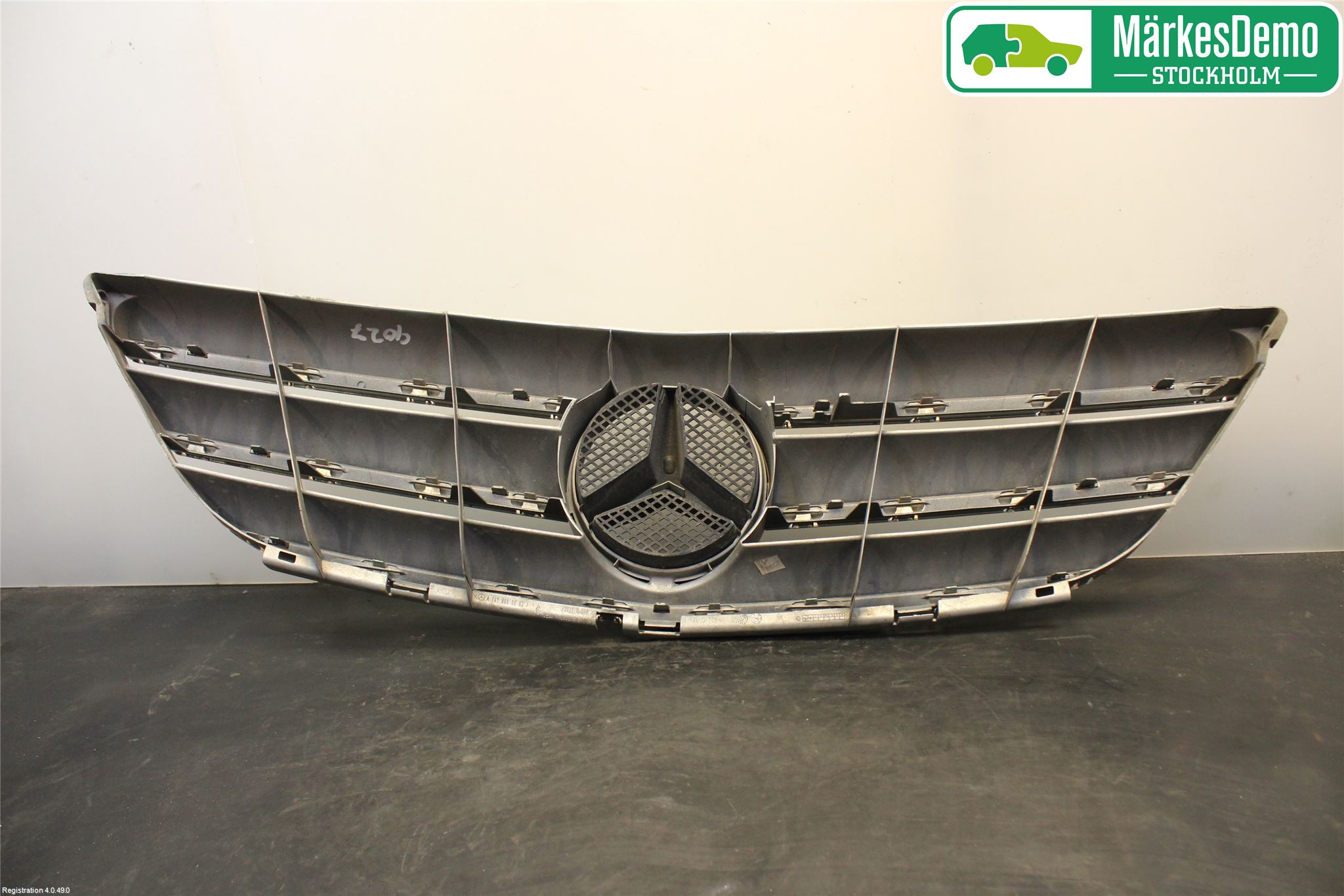 Mercedes-Benz MB B-KLASS (W245) 05-12 Grill Komp