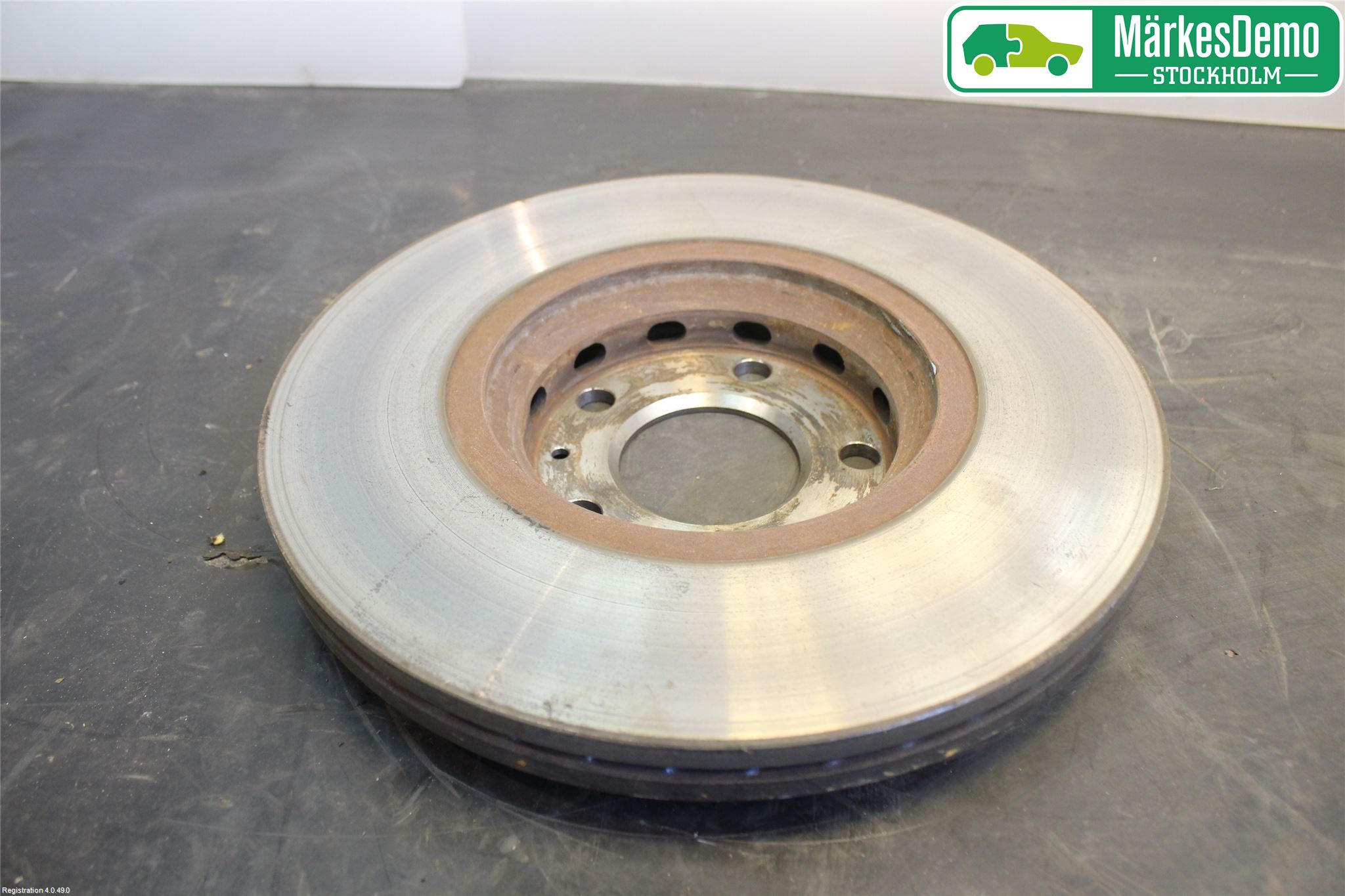 Volkswagen VW PASSAT 01-05 Bromsskiva Fram