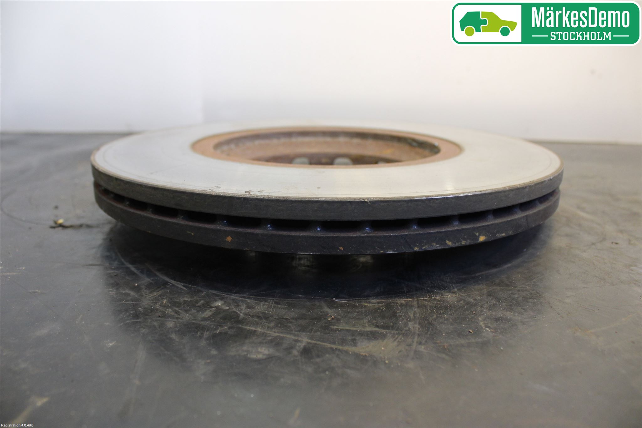 Volkswagen VW PASSAT 01-05 Bromsskiva Fram