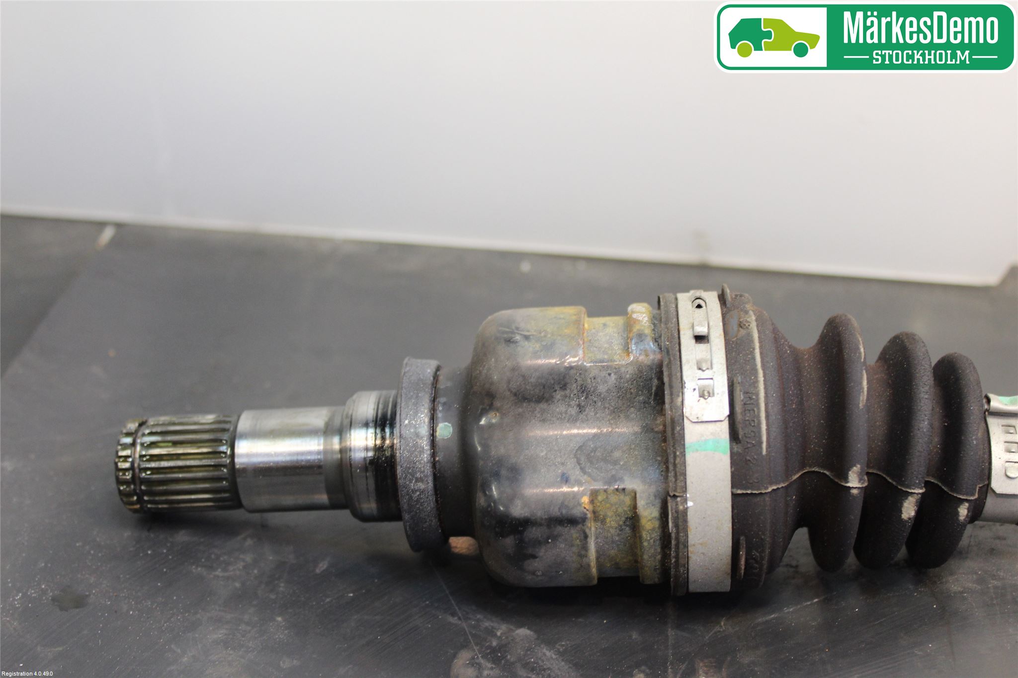 Toyota AYGO 15-21 Drivaxel Fram Höger