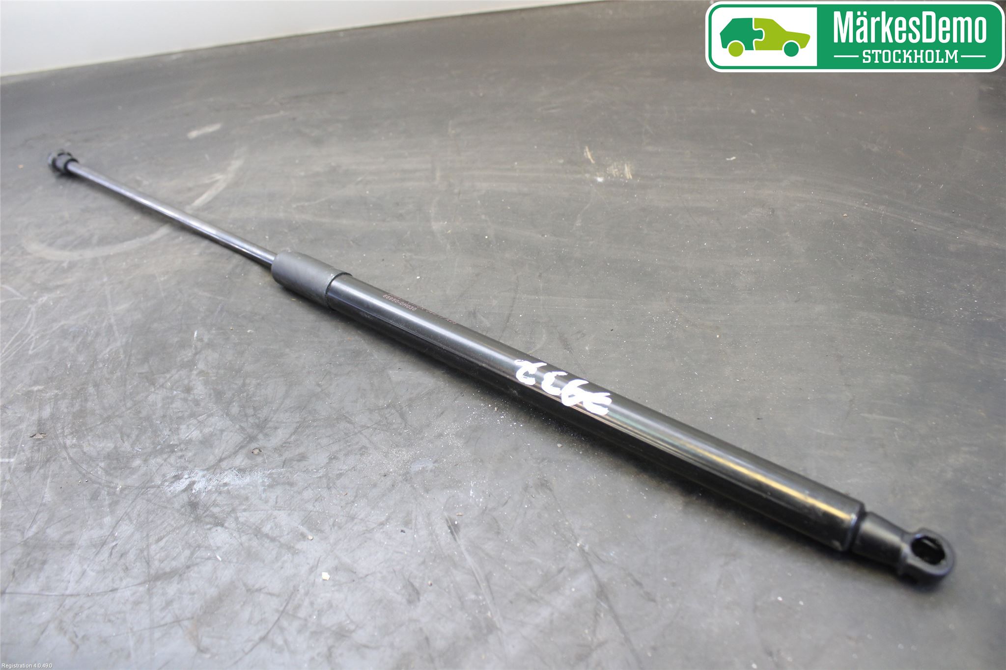 Toyota AYGO 15-21 Gasfjäder Baklucka