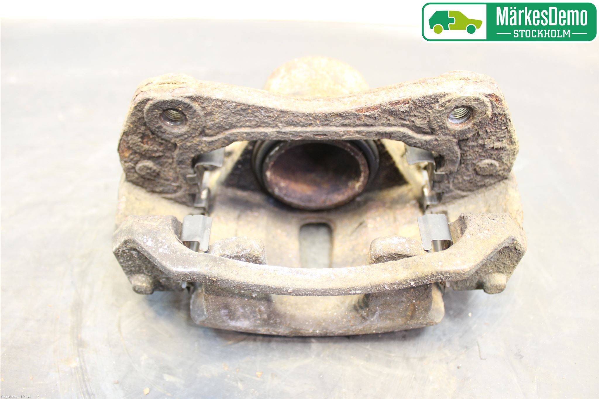 Kia CEED 06-12 Bromsok Fram Höger