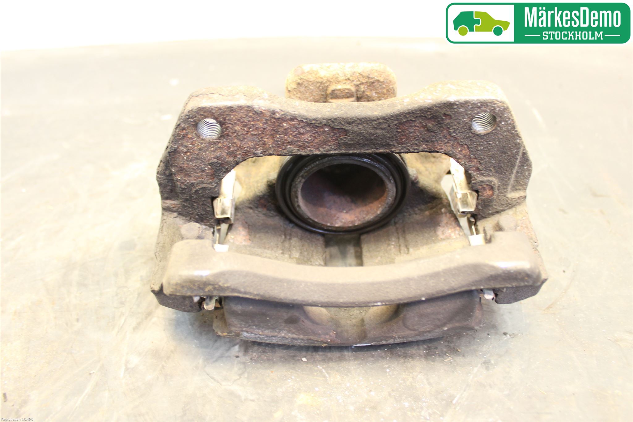 Ford FOCUS 11-14 Bromsok Fram Höger