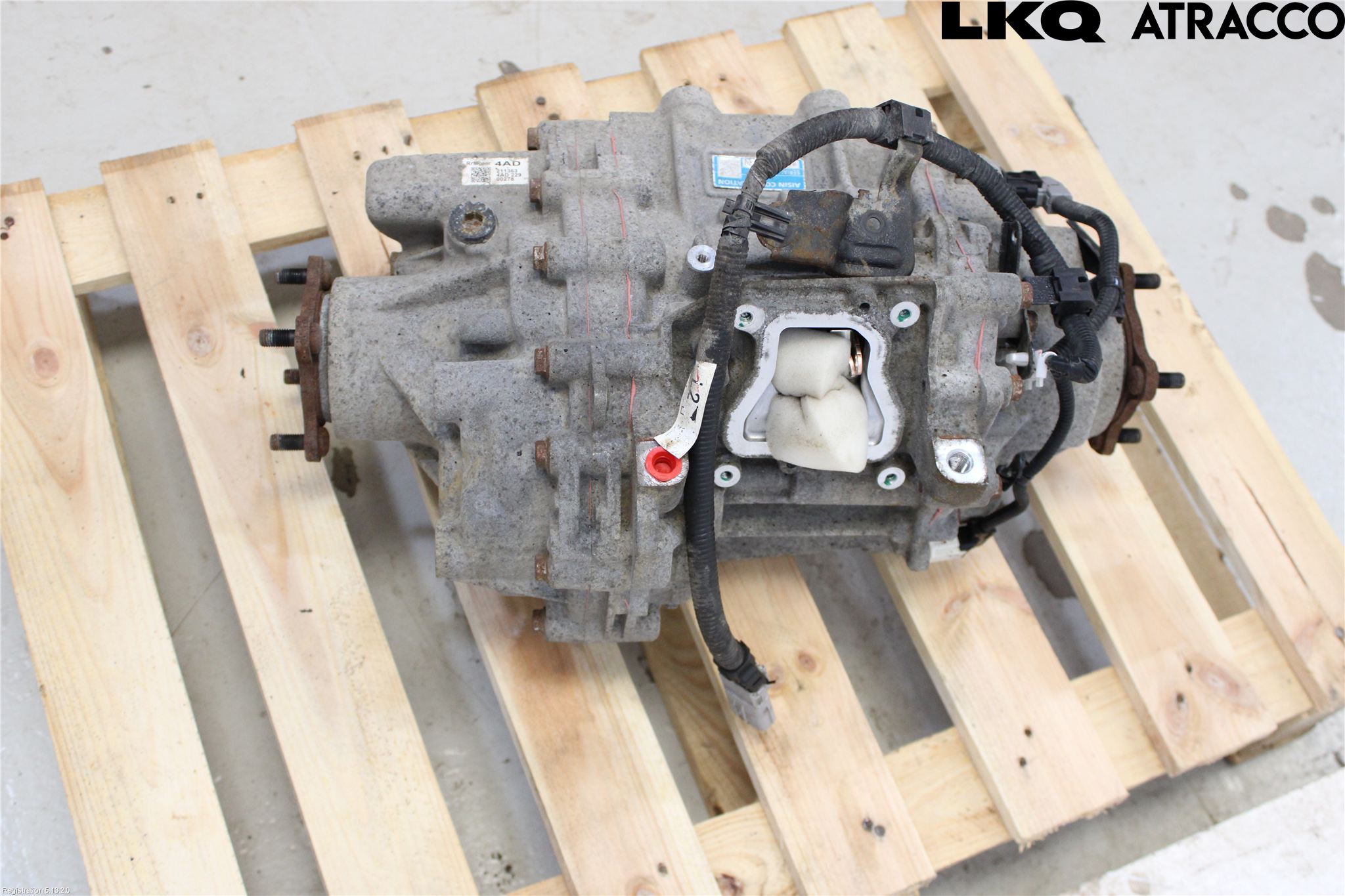 Toyota COROLLA CROSS XG10 22- Motor Elektrisk Bak