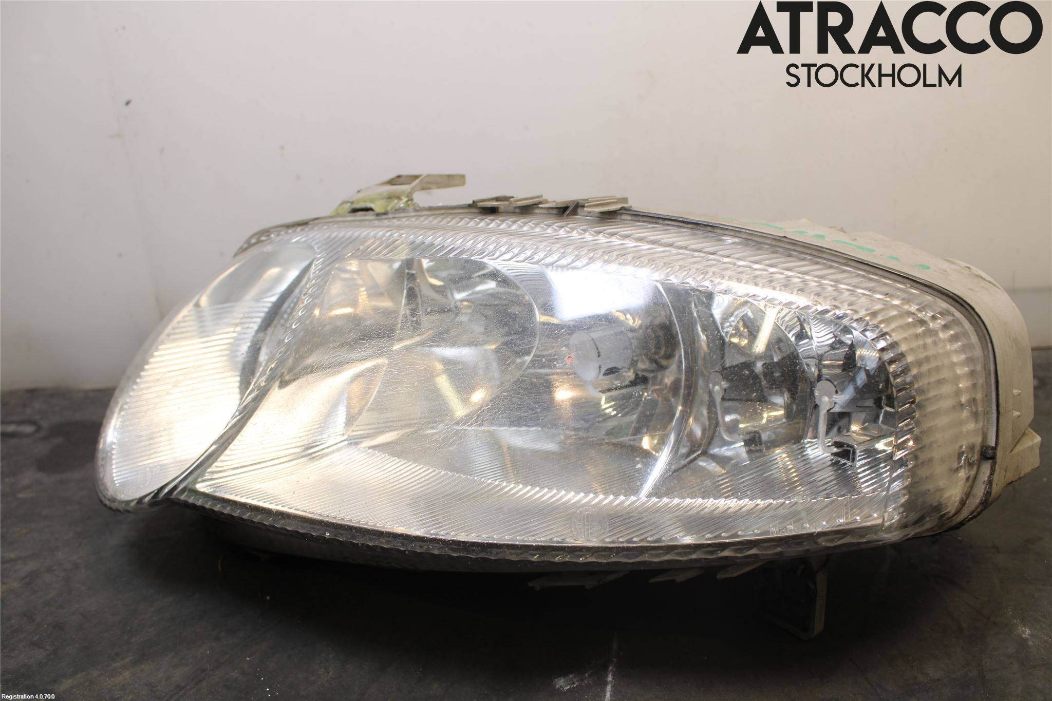 Alfa 147 Strålkastare Vänster