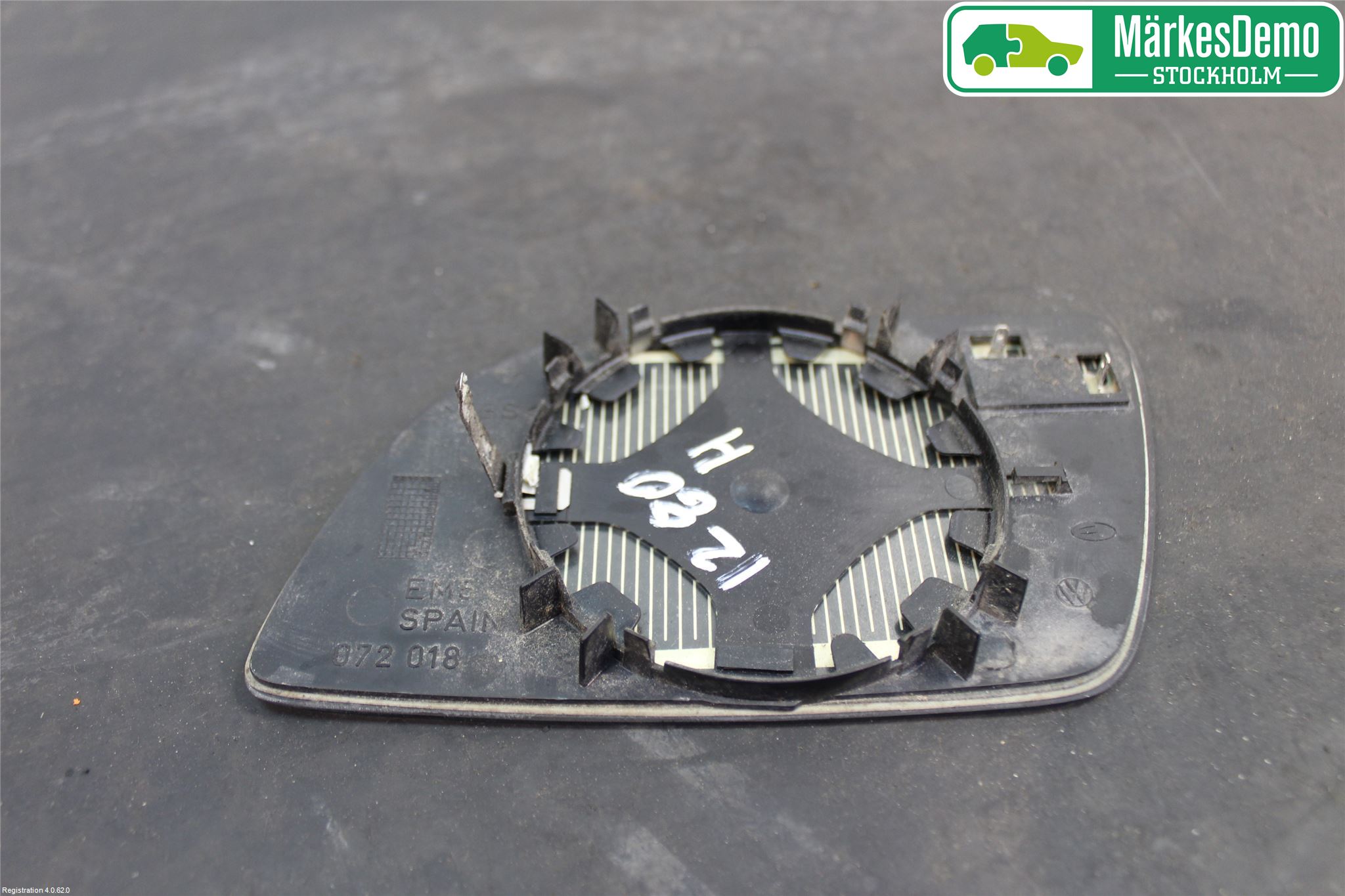 Volkswagen VW POLO 02-05 Spegelglas Hö