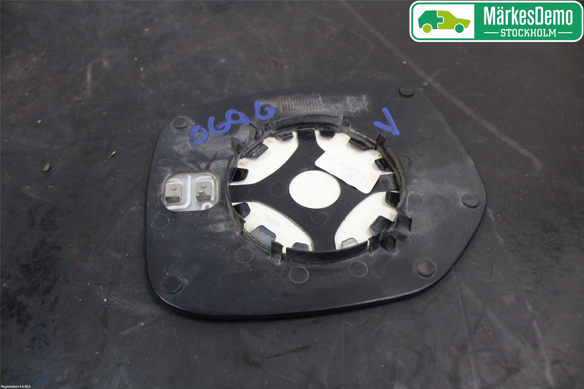 Peugeot PARTNER  -02 Spegelglas Vä