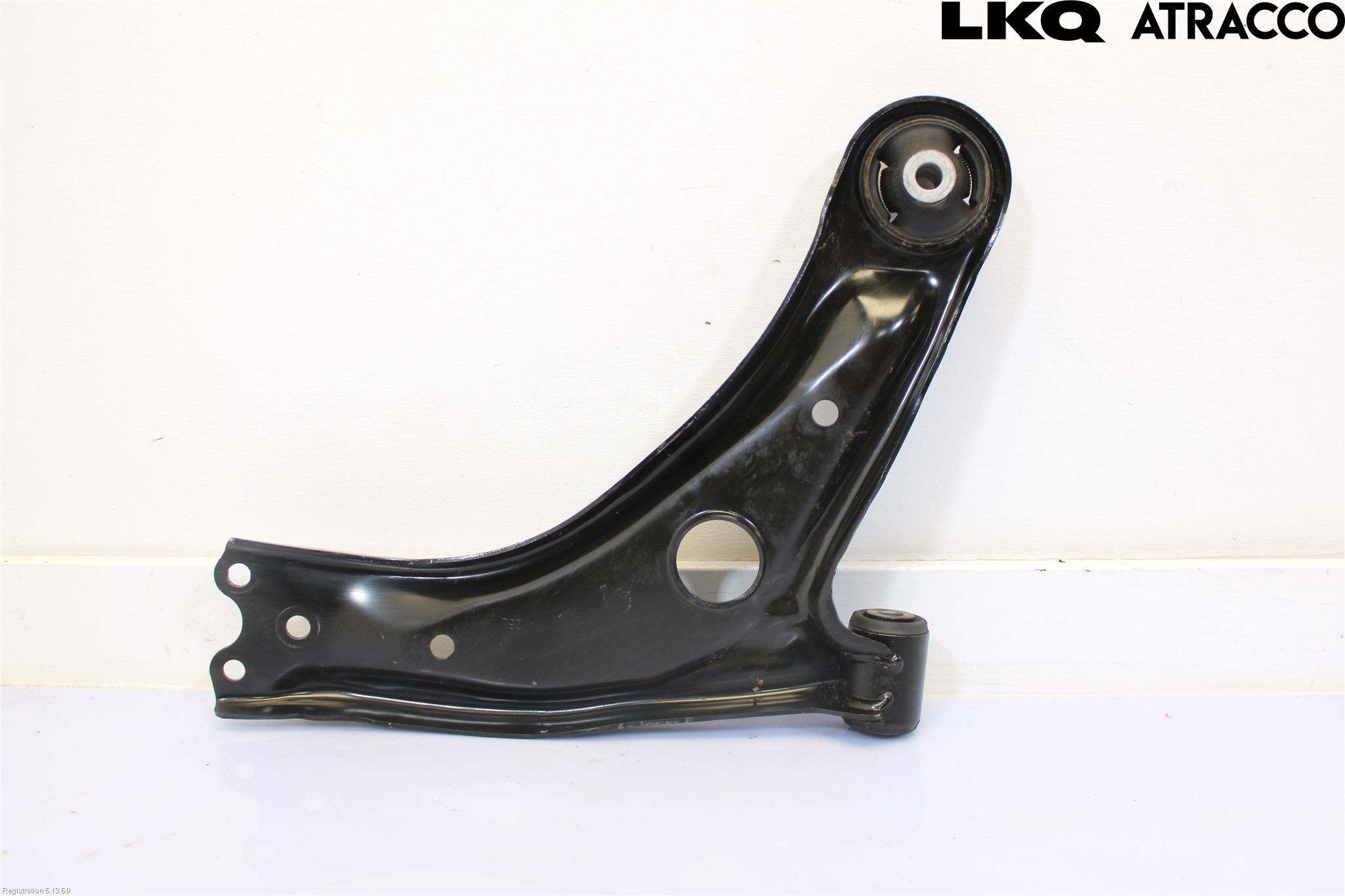 Toyota YARIS XP21 20- Bärarm Fram Undre Vä
