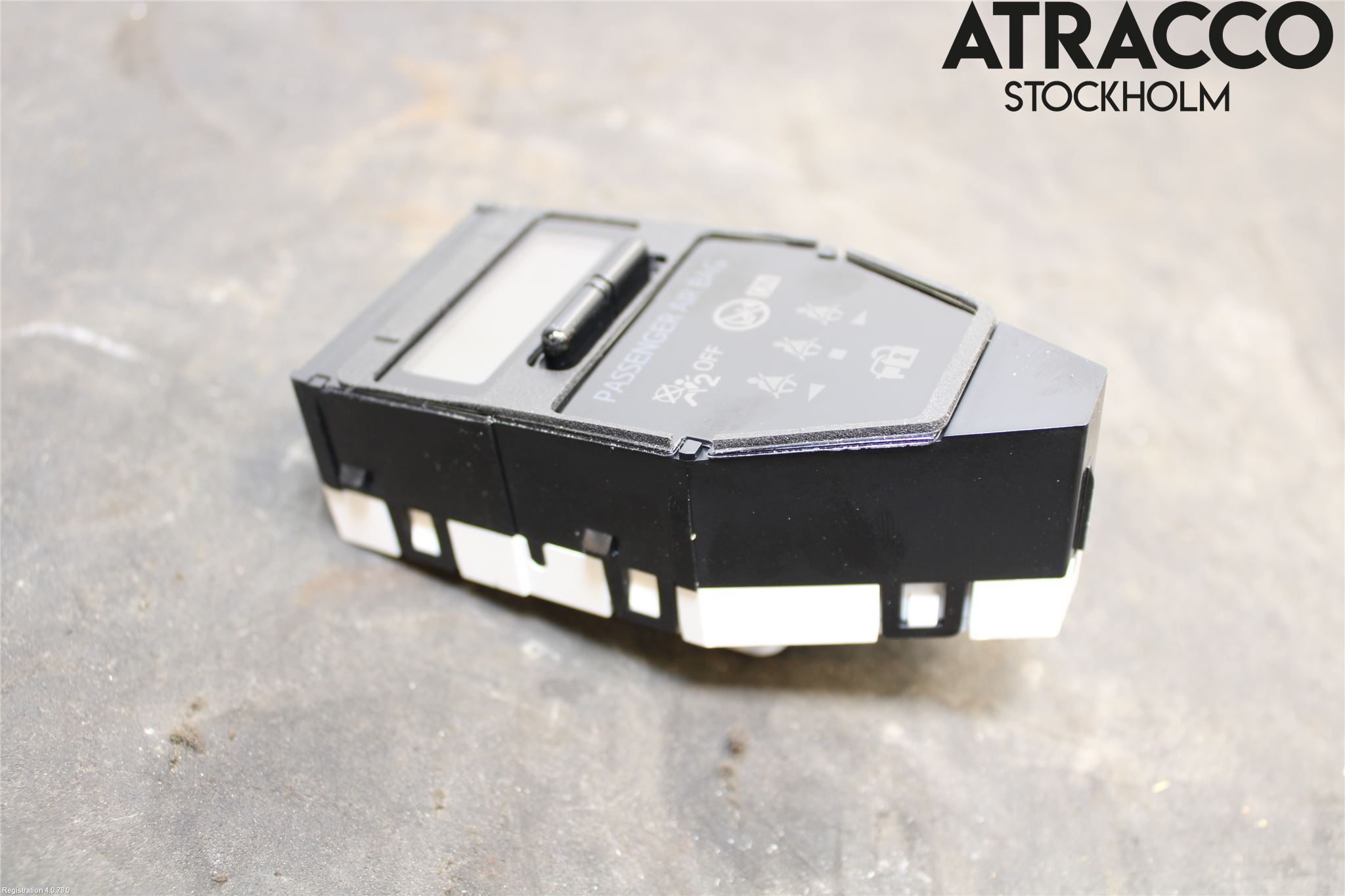 Toyota AURIS 13-19 Instrument Klocka