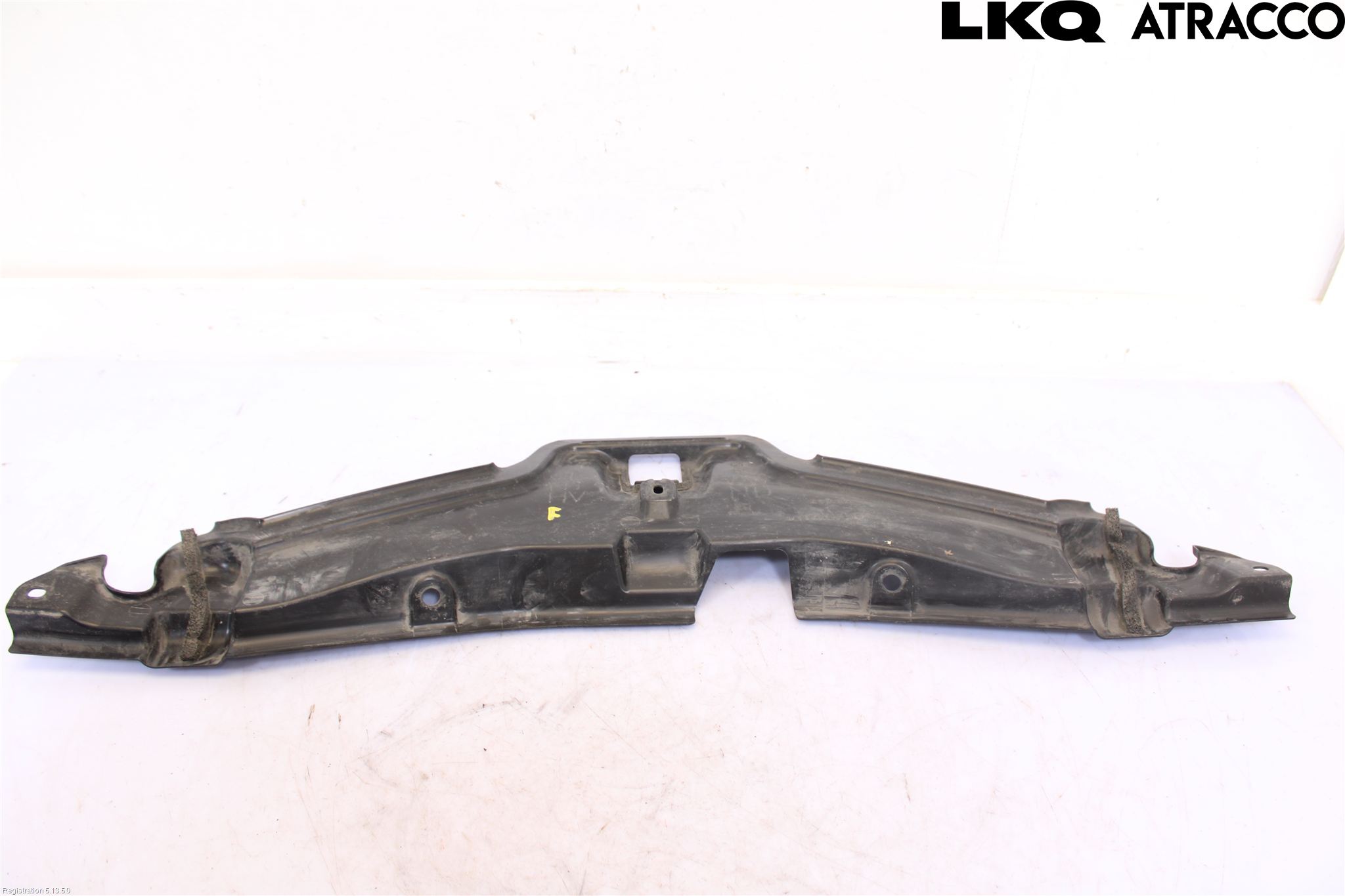 Toyota AURIS 13-19 Täckplast Front