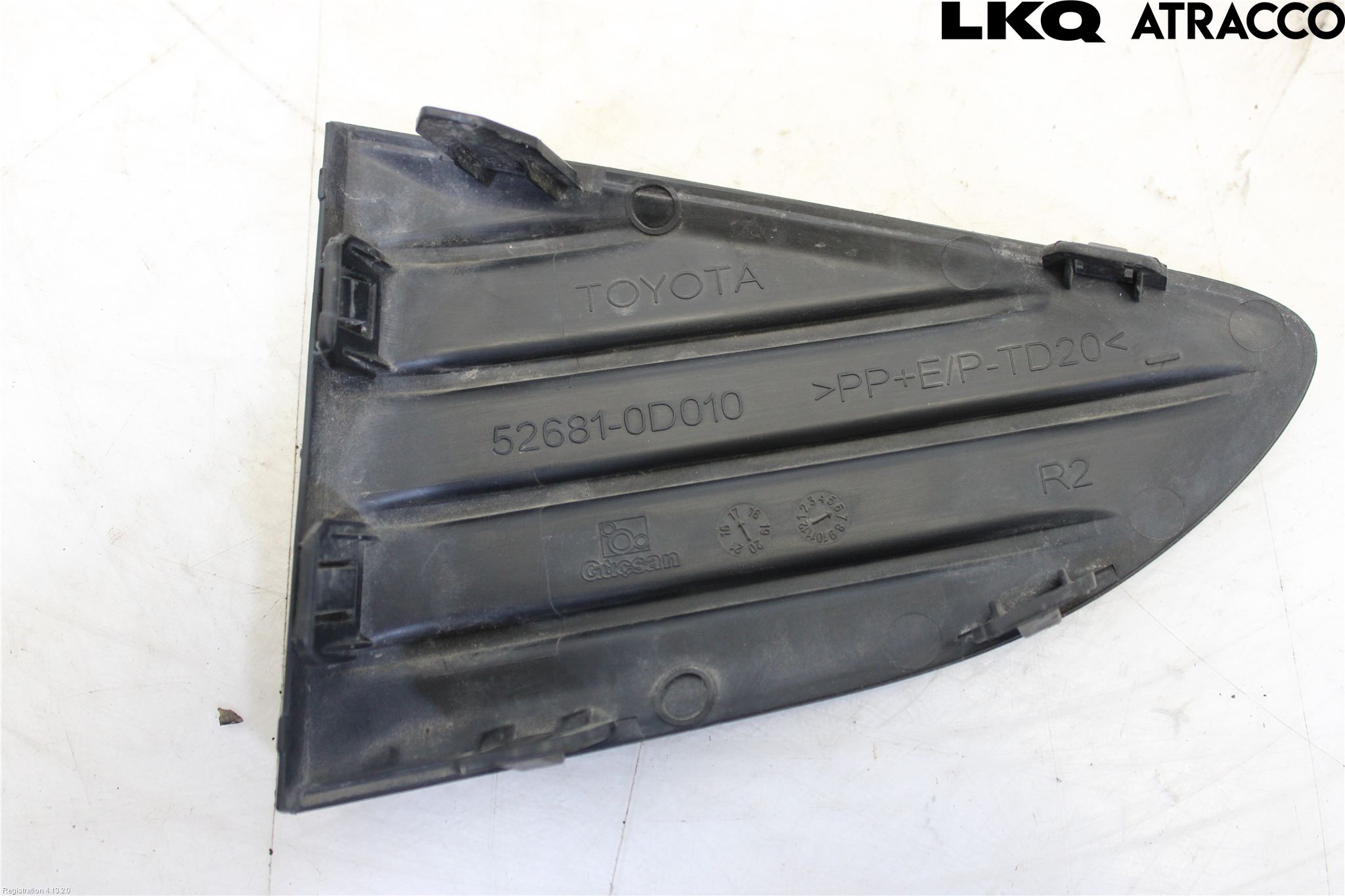 Toyota YARIS XP130 15-20 Stötfångardel Bak Hö