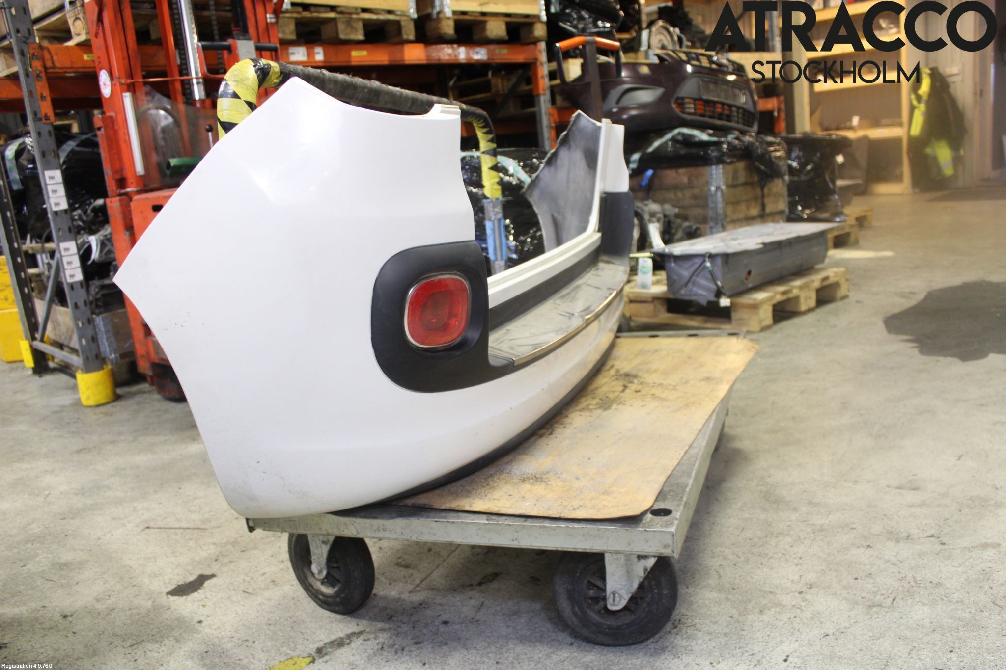 Fiat 500L 13-19 Stötfångarbeklädnad Bak