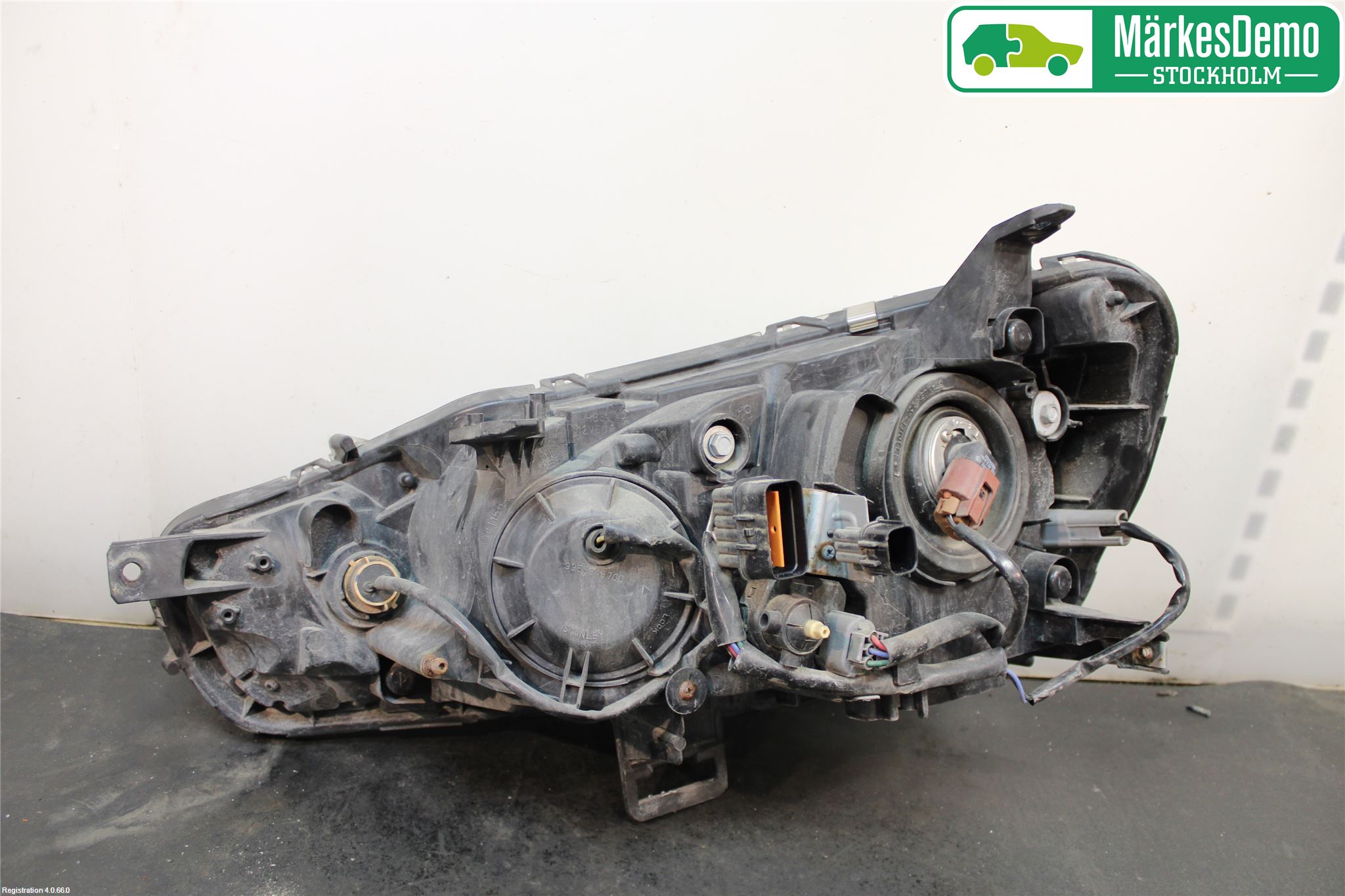 Mitsubishi LANCER 07-14 Strålkastare Höger