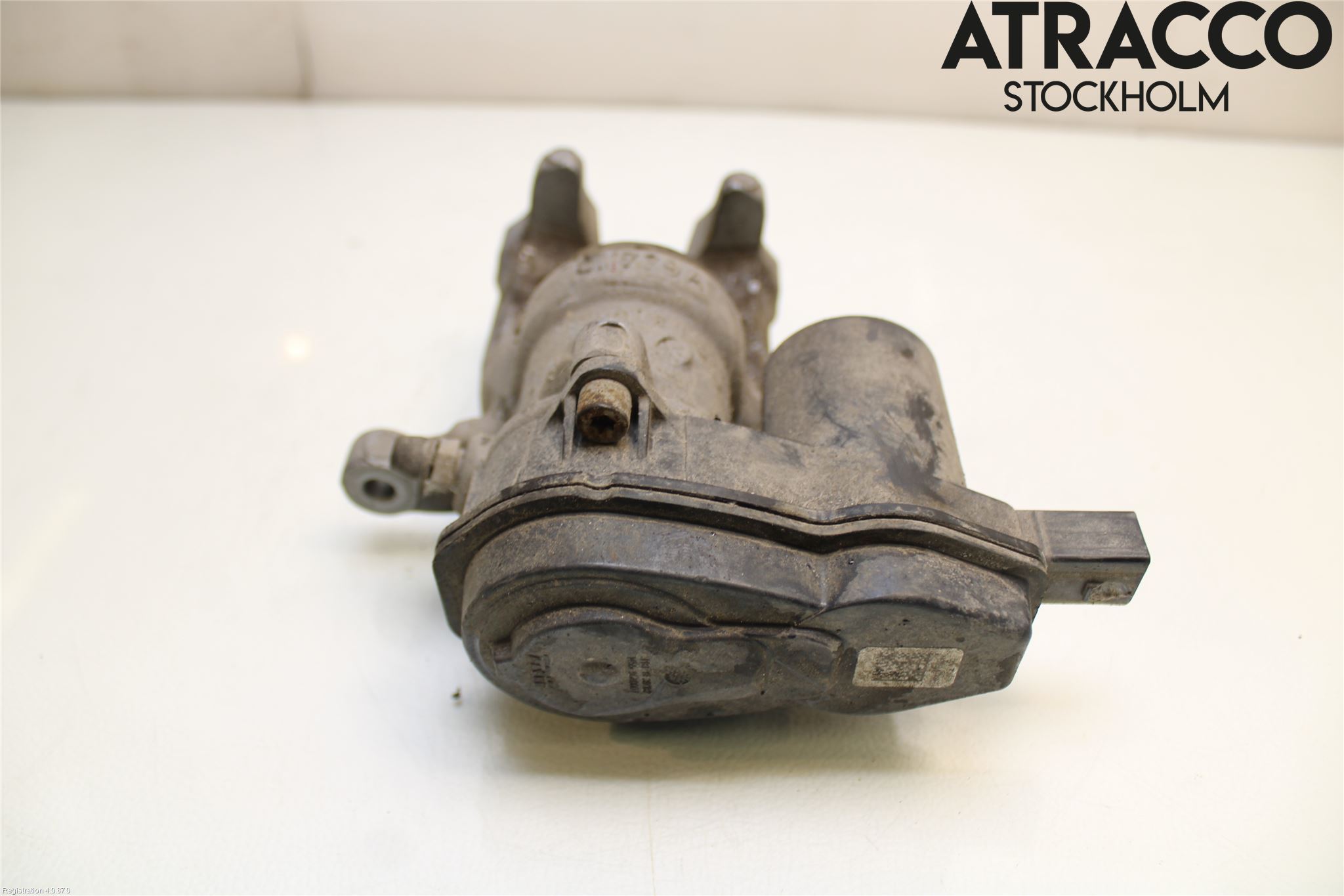 Opel CORSA F, CORSA-E 20- Bromsok Bak Vänster