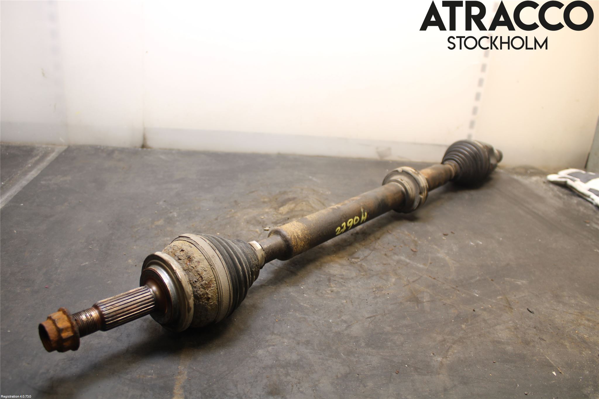 Toyota PRIUS ZVW30 09-20 Drivaxel Fram Höger