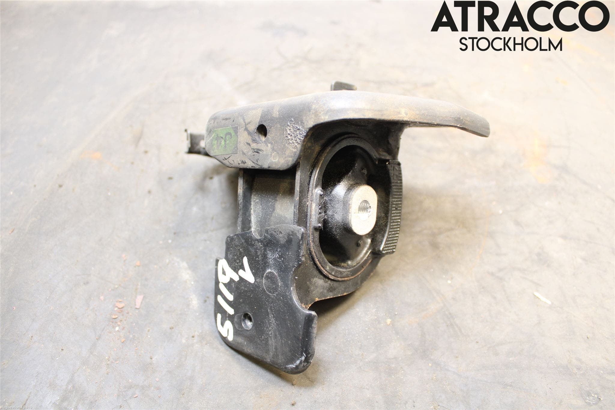 Lexus NX 300h 15-21 Motorfäste