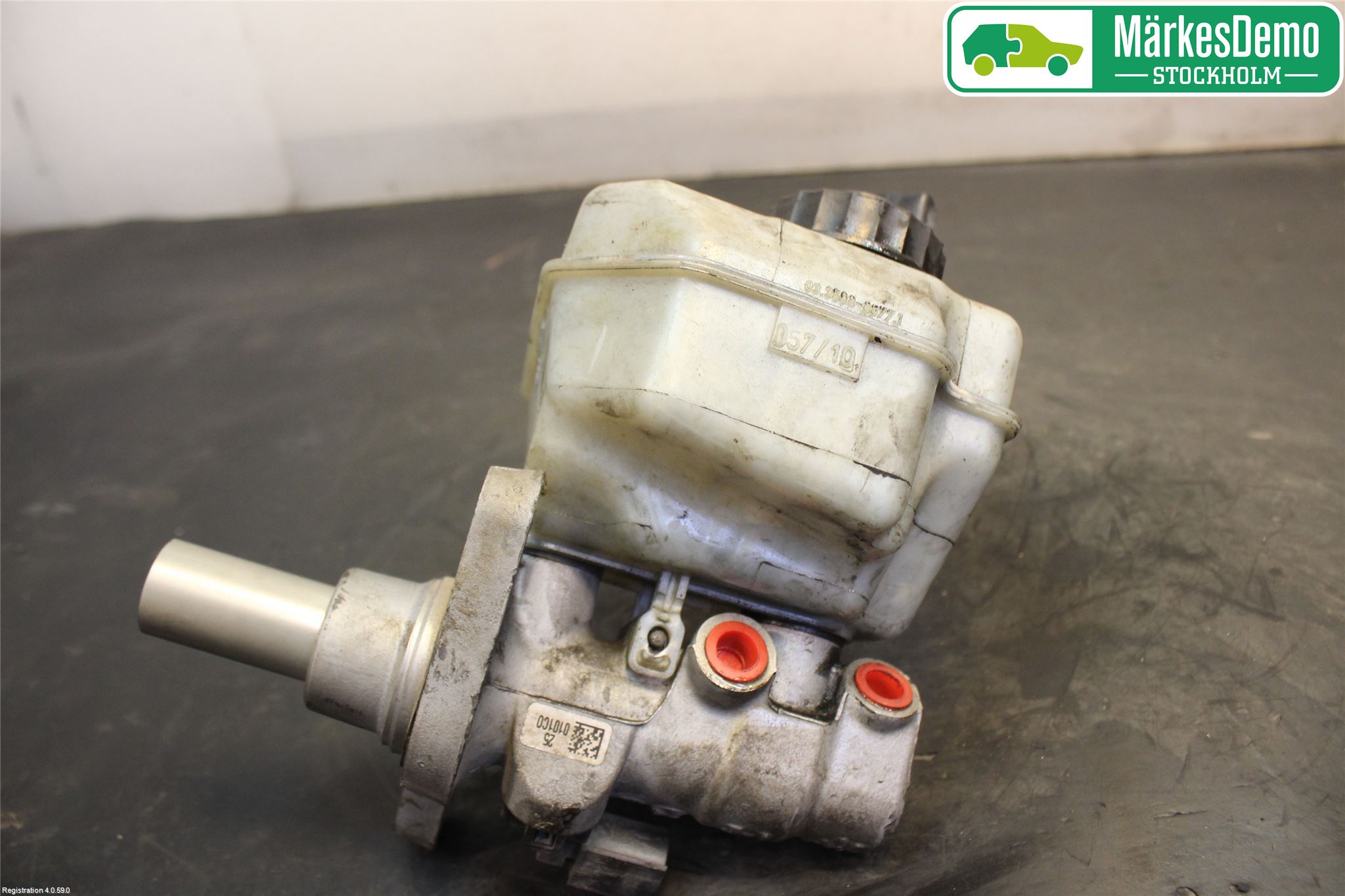 Volkswagen VW PASSAT 05-11 Broms Huvudcylinder
