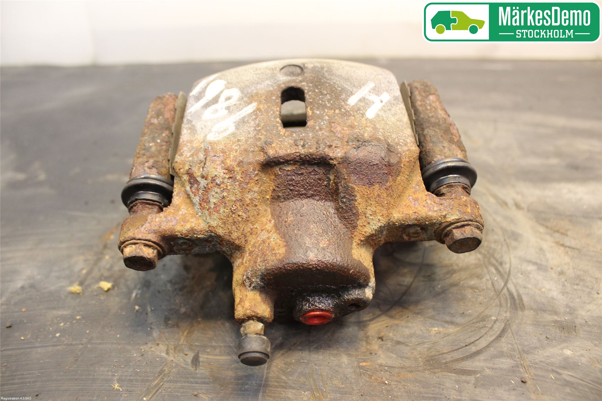 Toyota YARIS VERSO P1 00-05 Bromsok Fram Höger