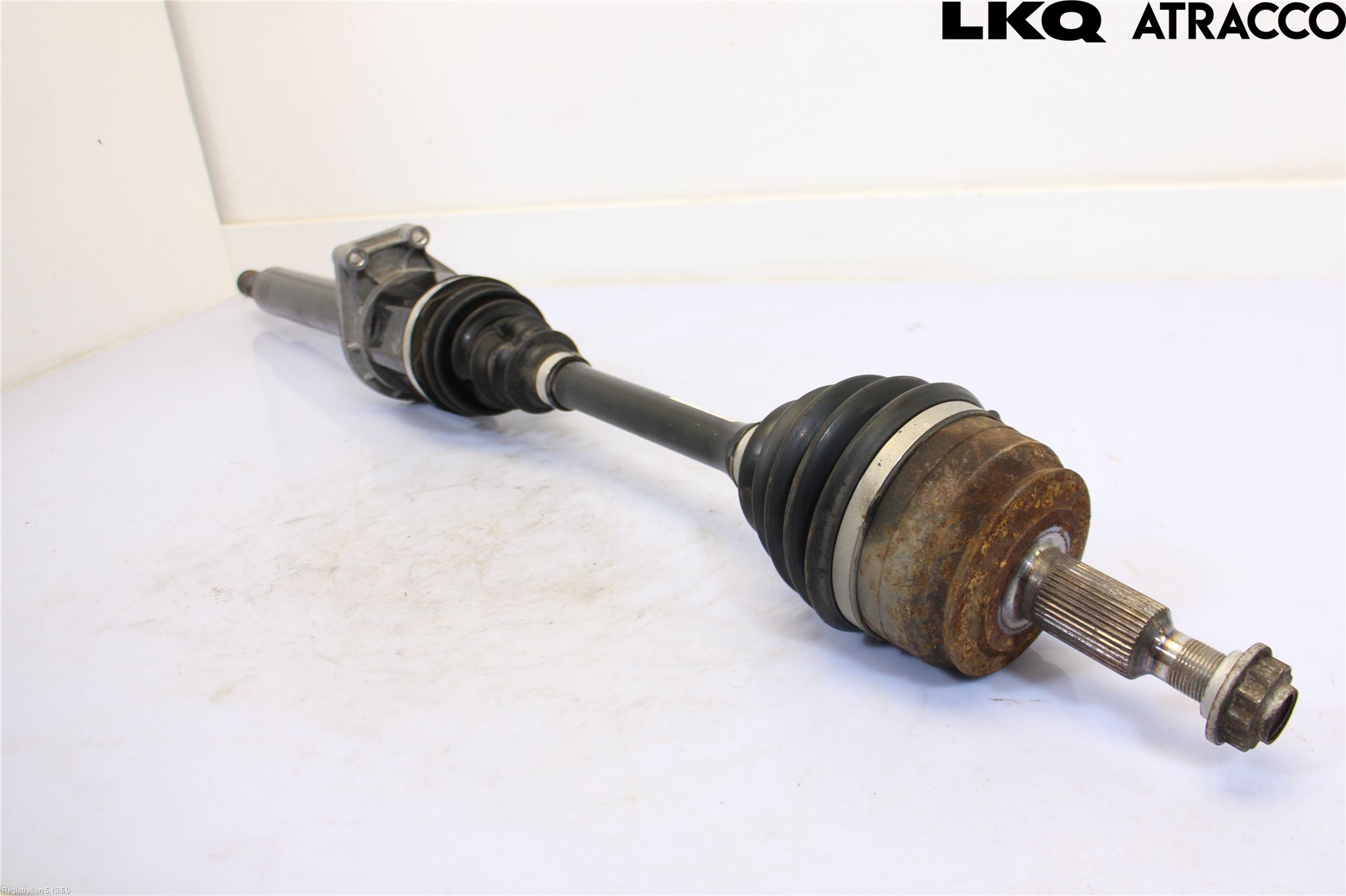 Volkswagen VW TRANSP/CARAVELLE (T6) 16-22 Drivaxel Fram Höger