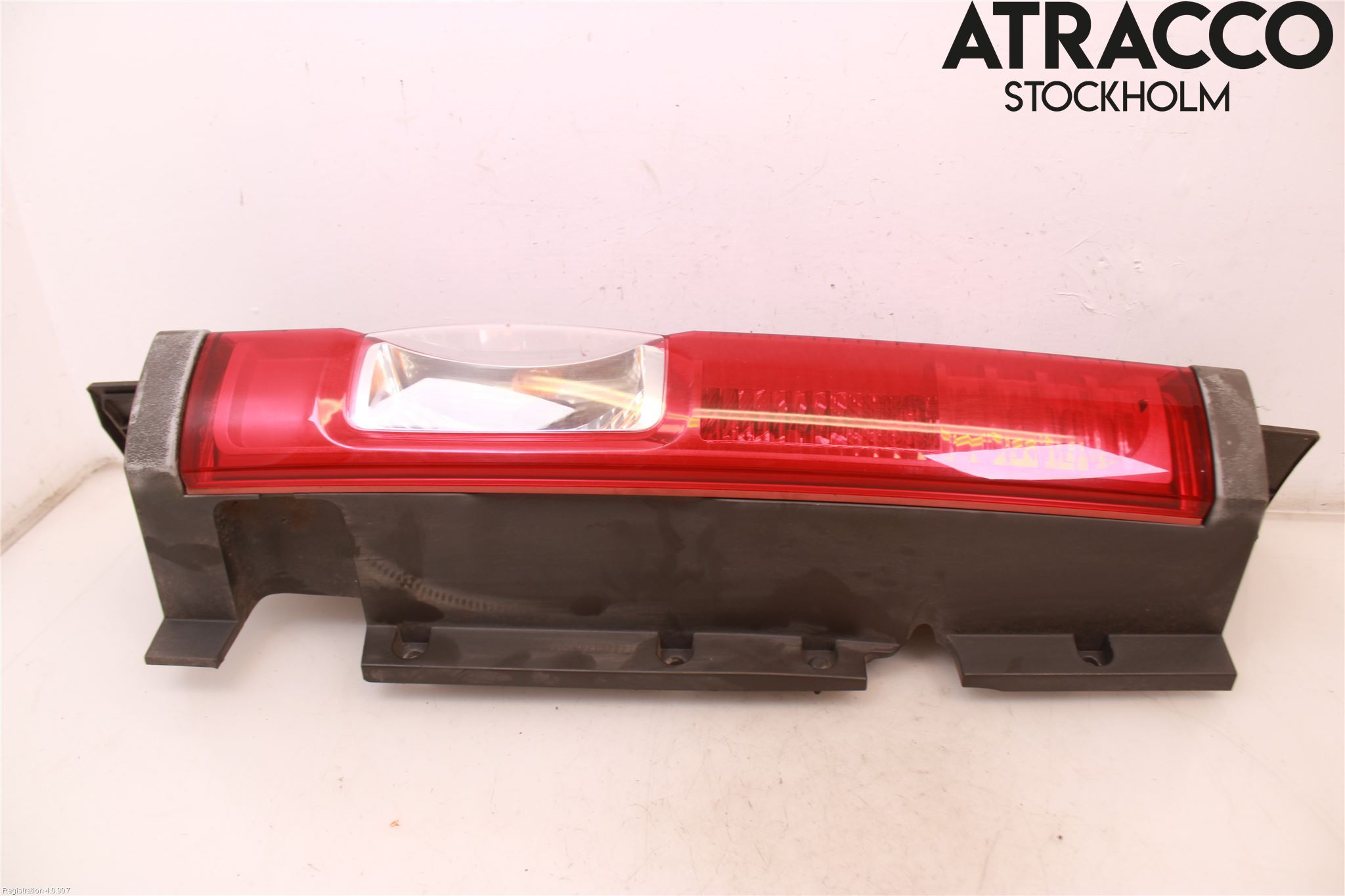 Opel VIVARO 01-14 Bakljus Vänster