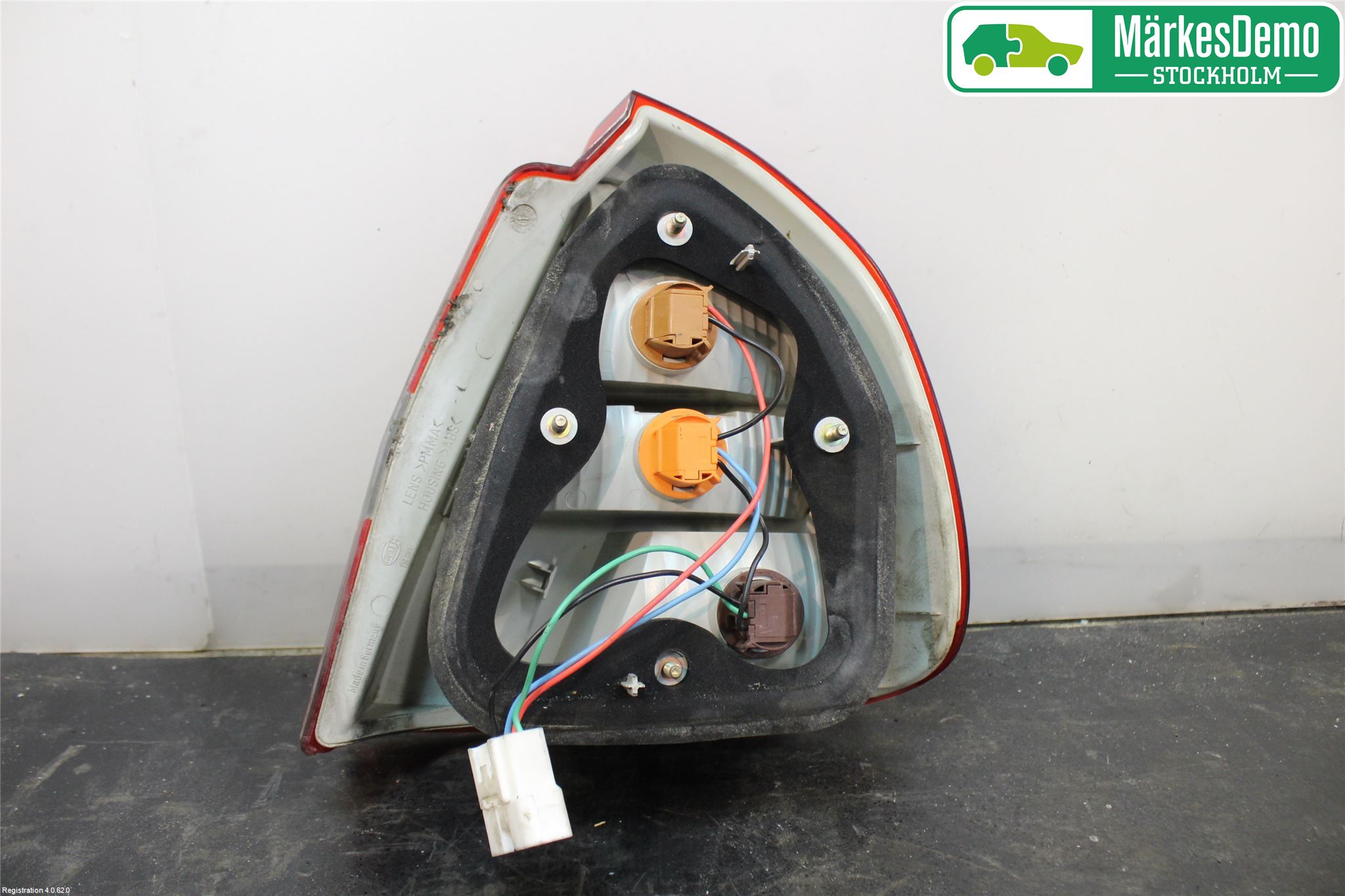 Mitsubishi CARISMA 00-04 Bakljus Vänster