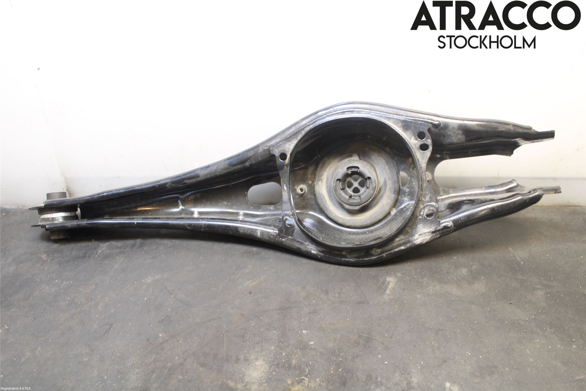 Cupra ATECA 19- Bärarm Bak Vänster