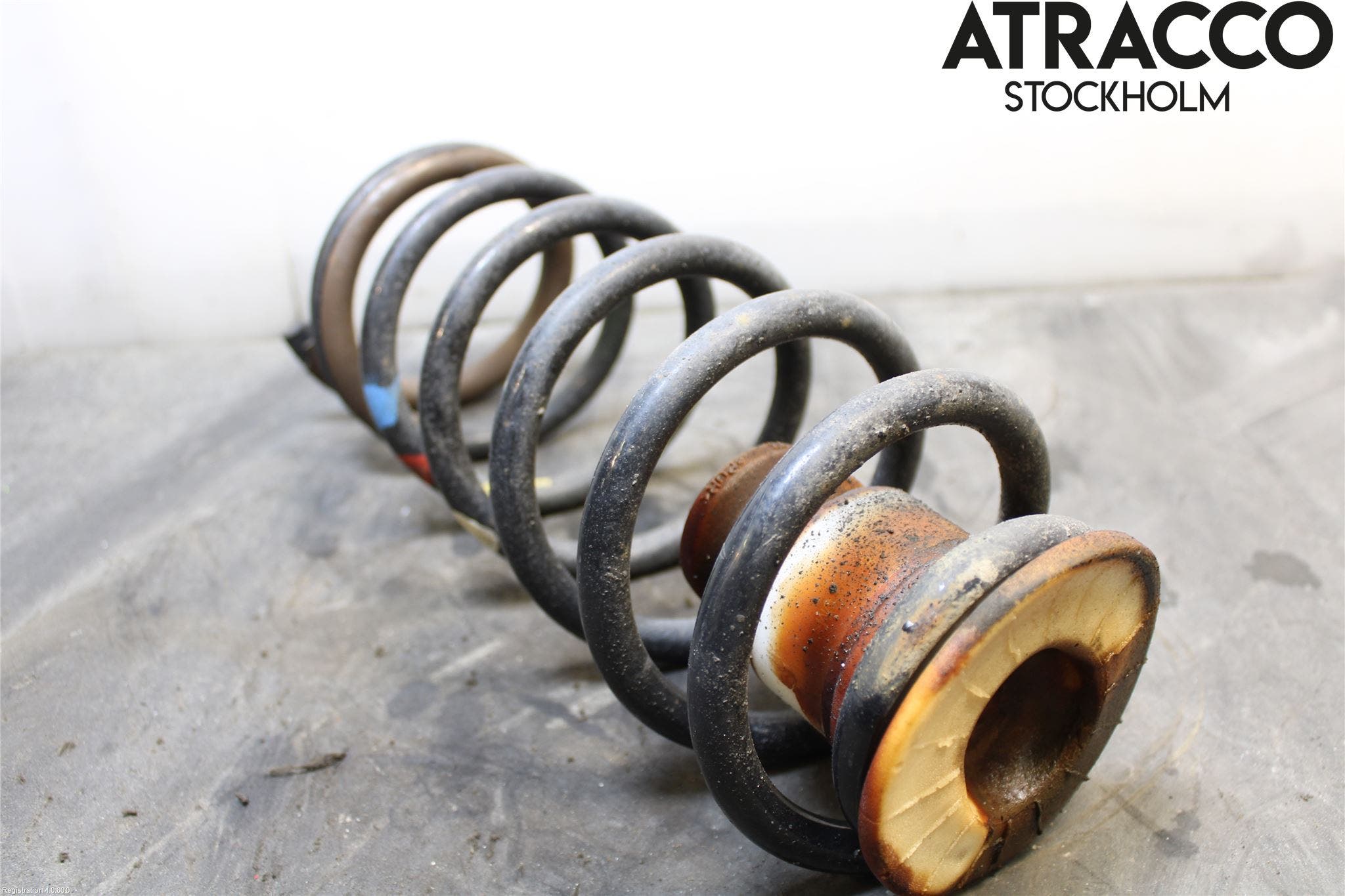 Peugeot 5008 10-16 Fjäder Bak