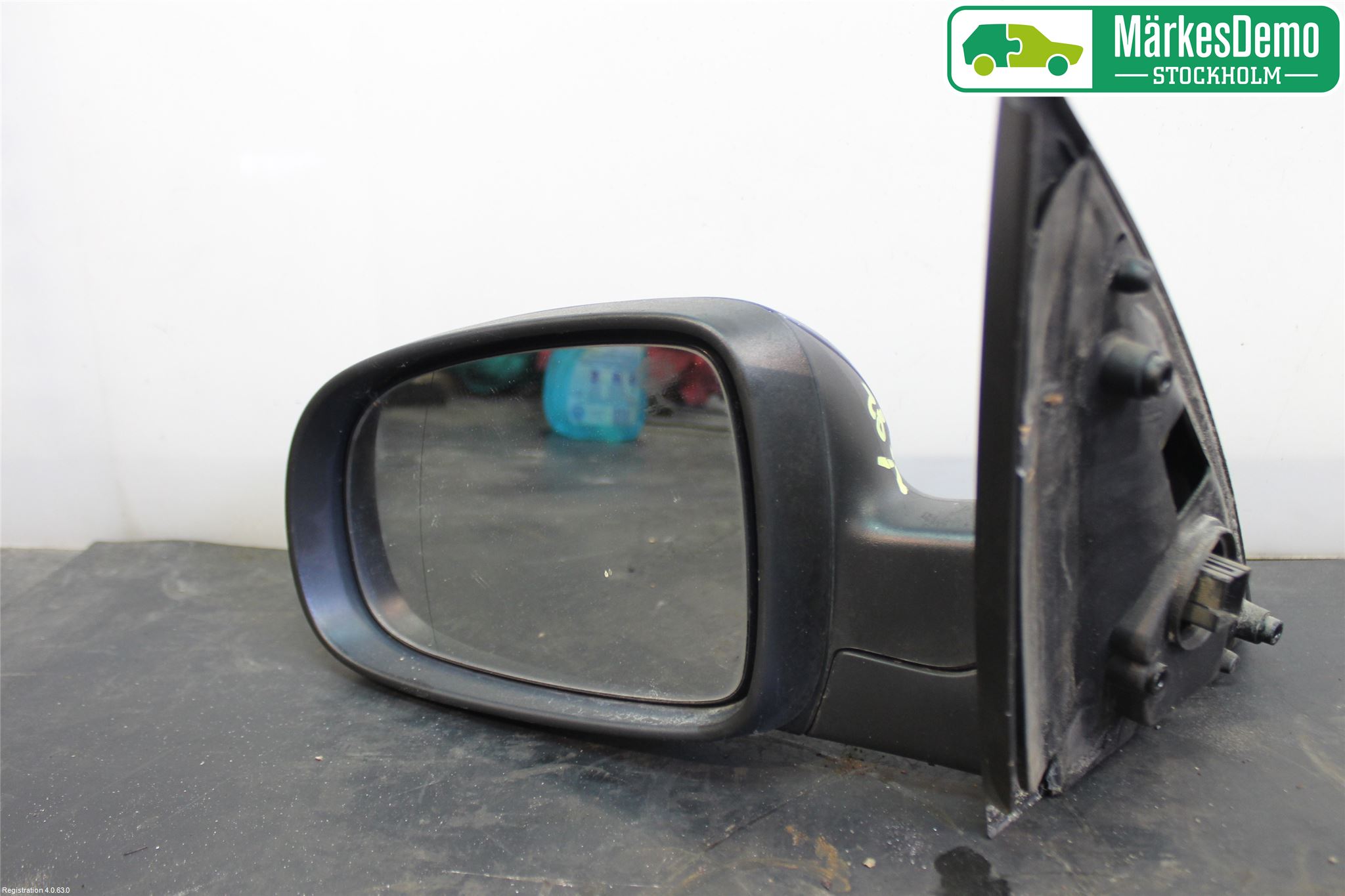 Opel CORSA C    00-06 Spegel Yttre El Vä