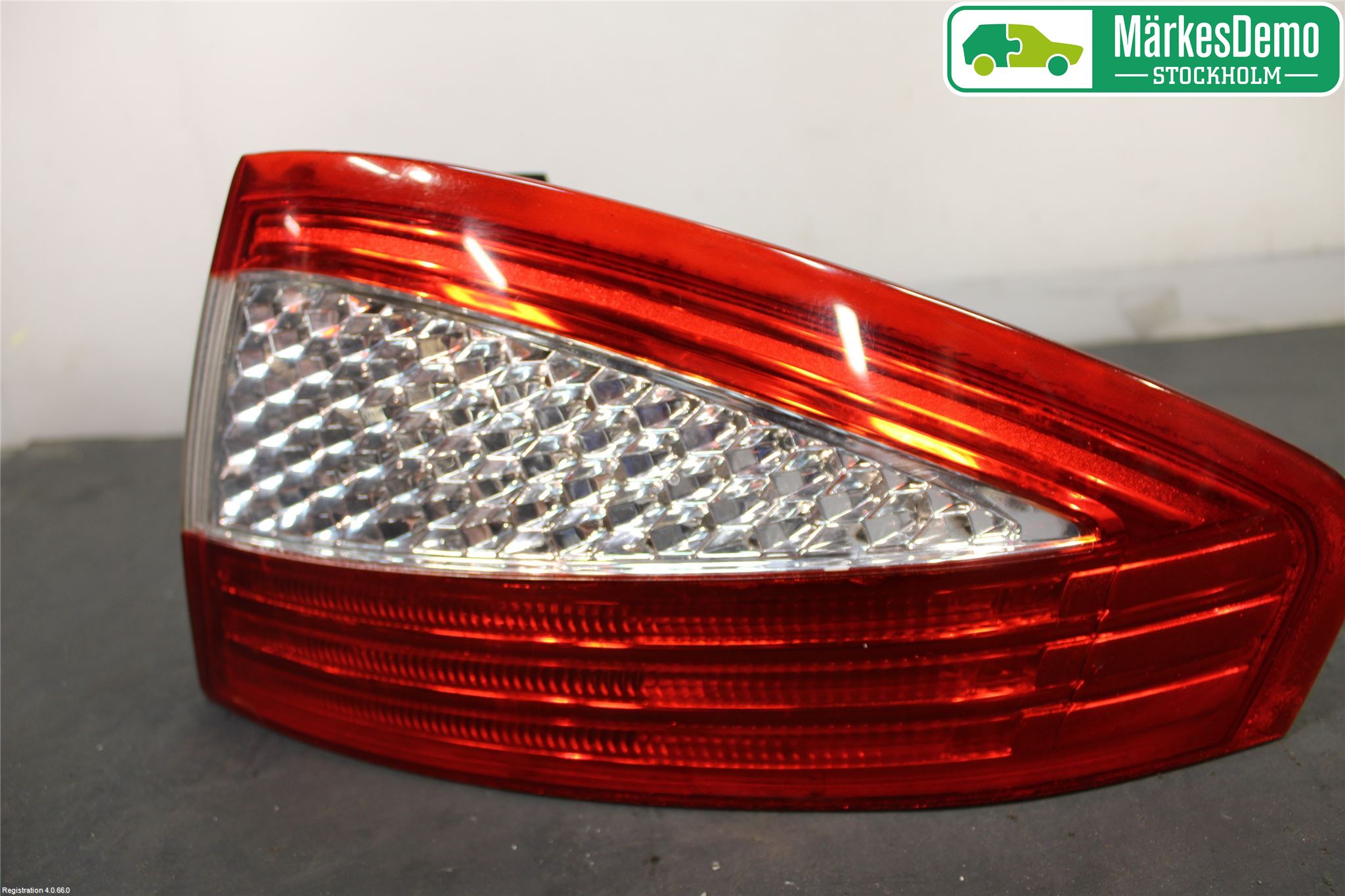 Ford MONDEO 07-15 Bakljus Höger