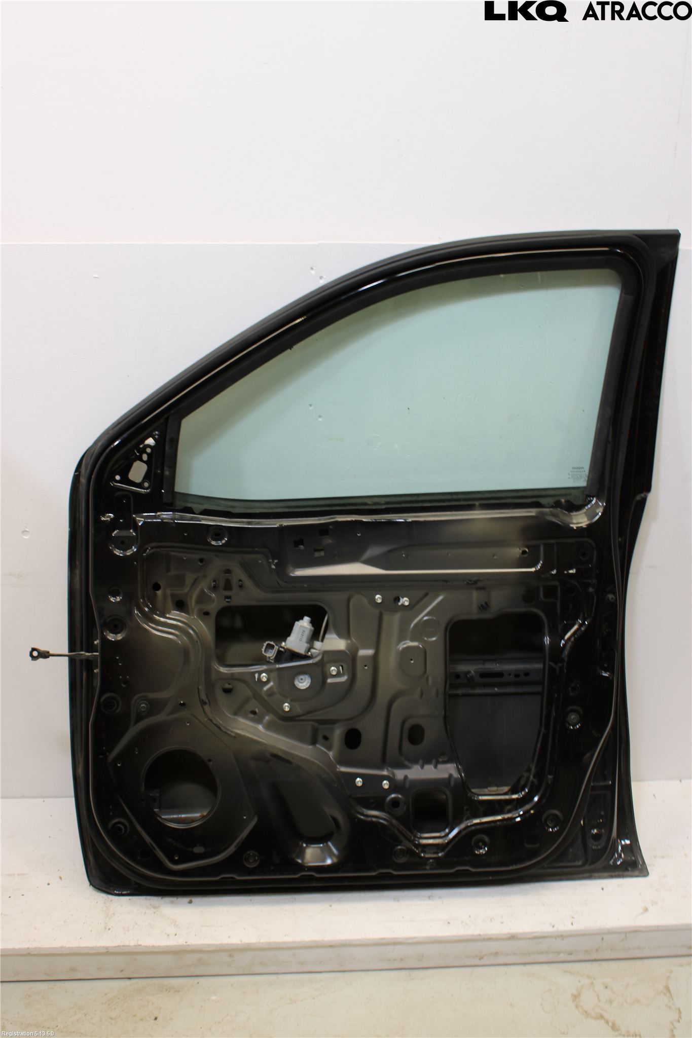 Nissan NAVARA 05-16 Dörr Fram Höger