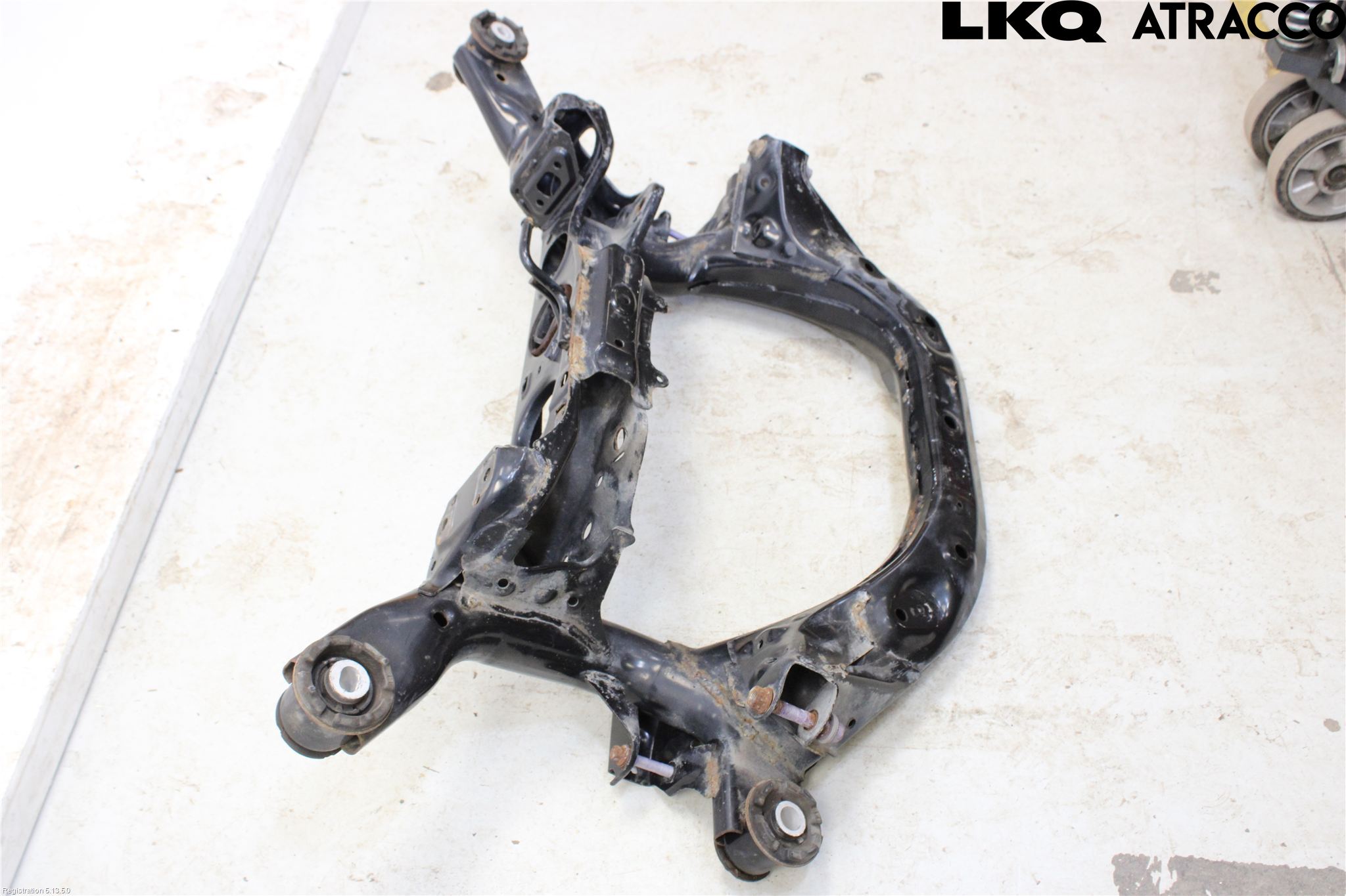 Toyota RAV4 19- Bakaxelbalk