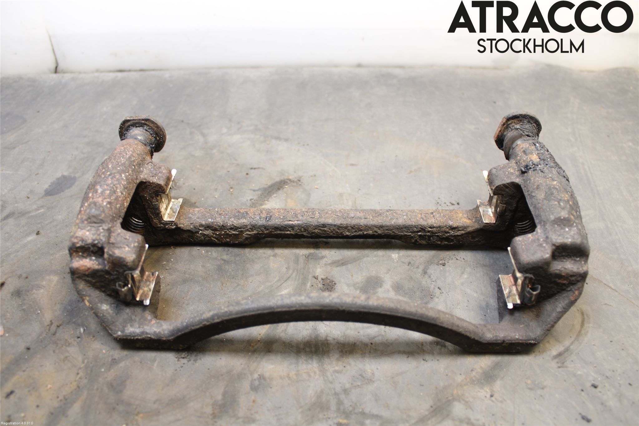 Dodge PICK UP RAM 81- Bromsokshållare