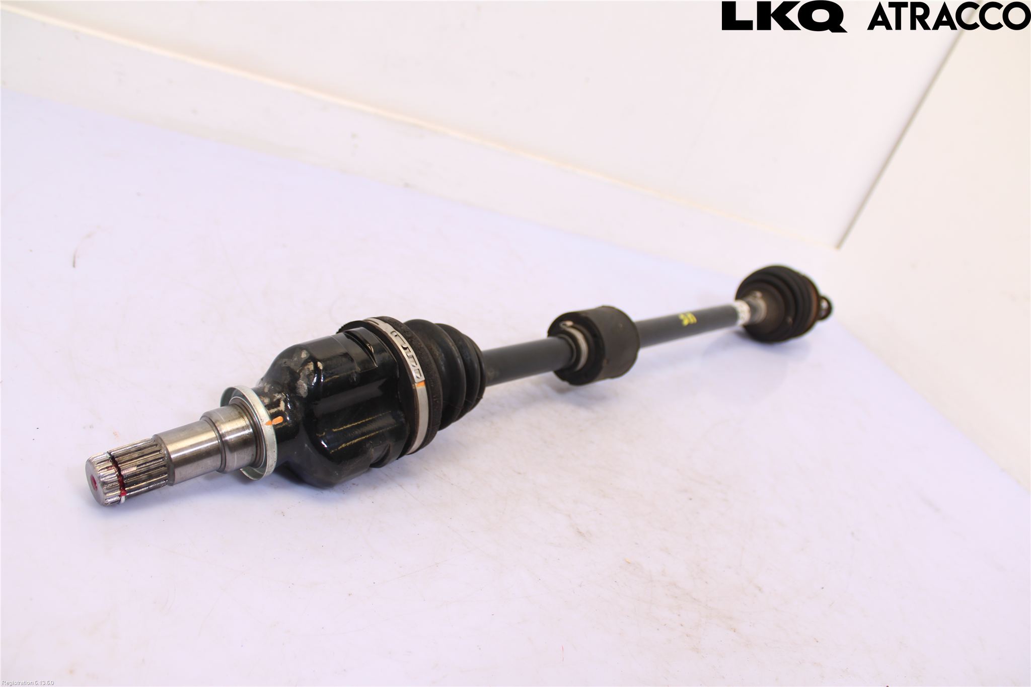 Toyota YARIS XP130 15-20 Drivaxel Fram Höger