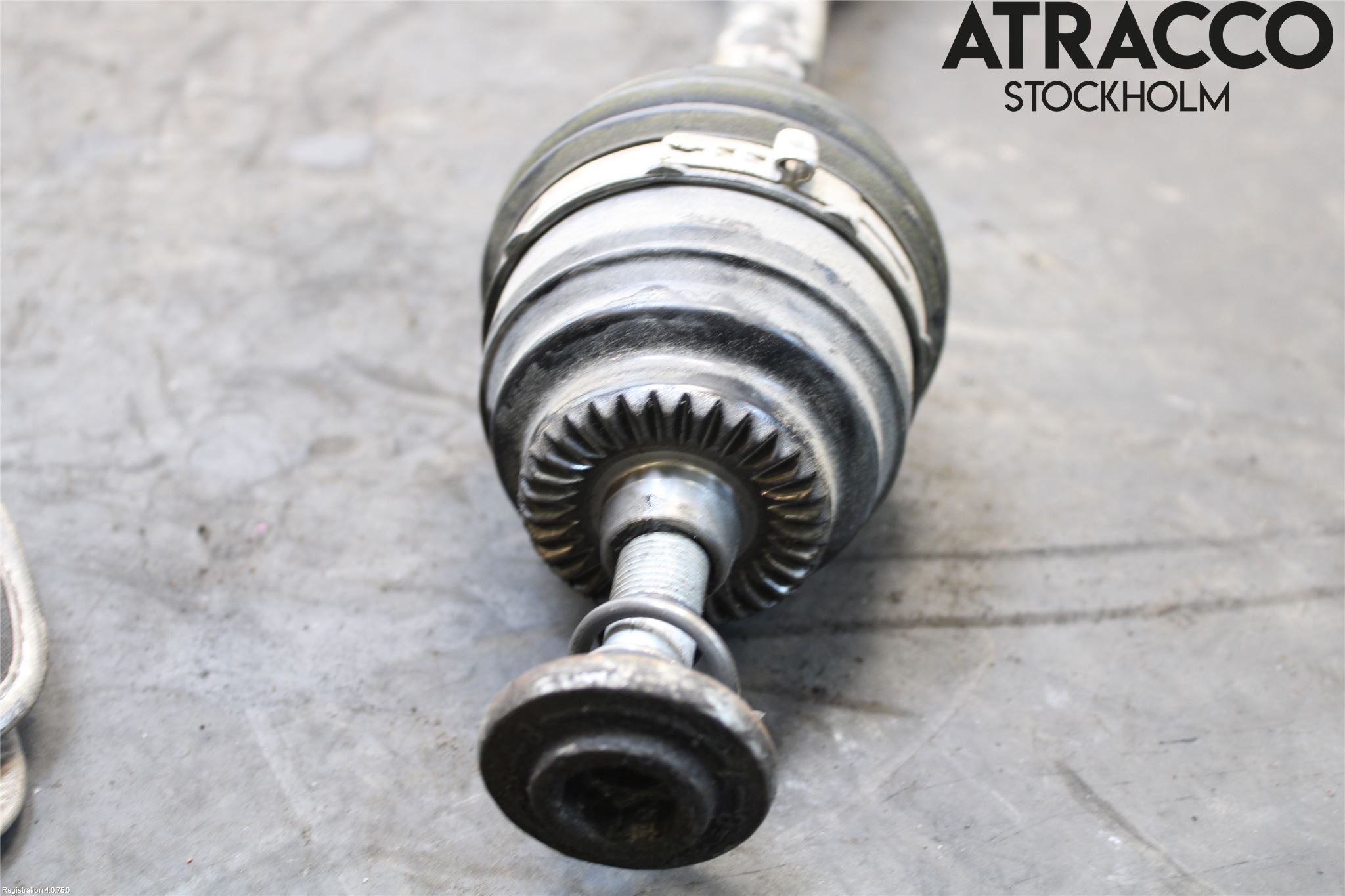 Mini ONE/COOPER 5DR F55 14-24 Drivaxel Fram Höger