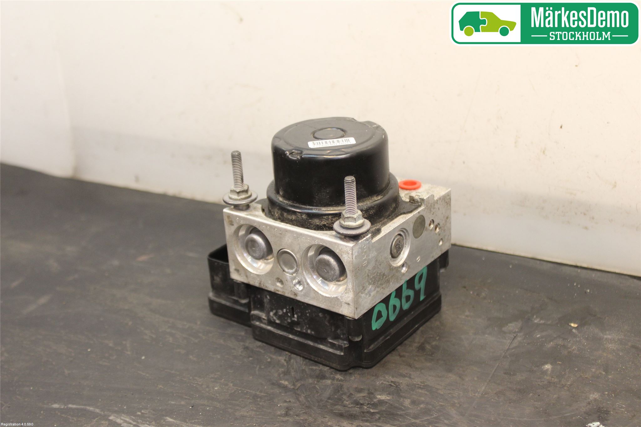Toyota YARIS XP130 15-20 Abs Hydraulaggregat