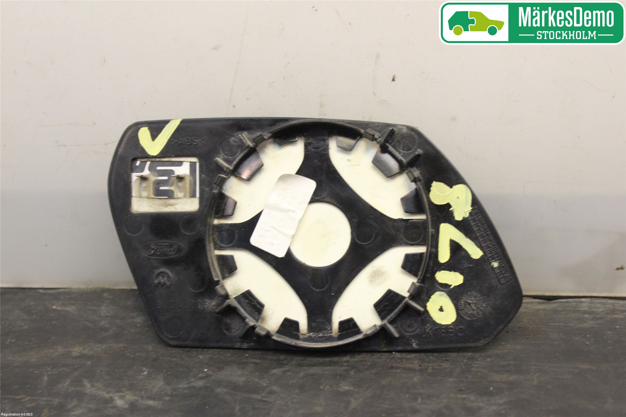 Ford MONDEO     01-06 Spegelglas Vä