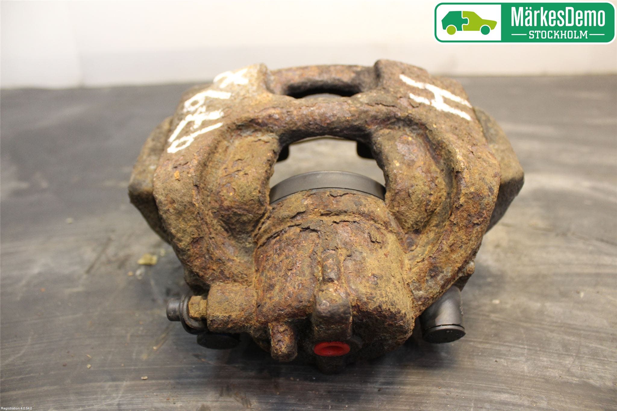 Saab 9-3 VER 2 Bromsok Fram Höger