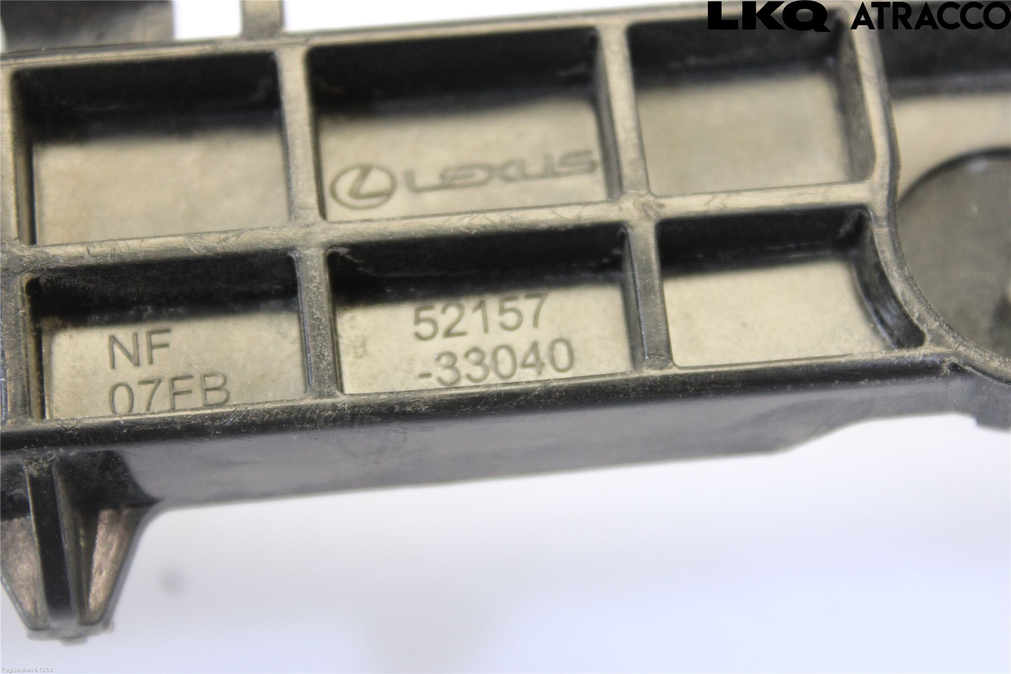Lexus ES 250/300/330 Stötfångarfäste Bak Hö