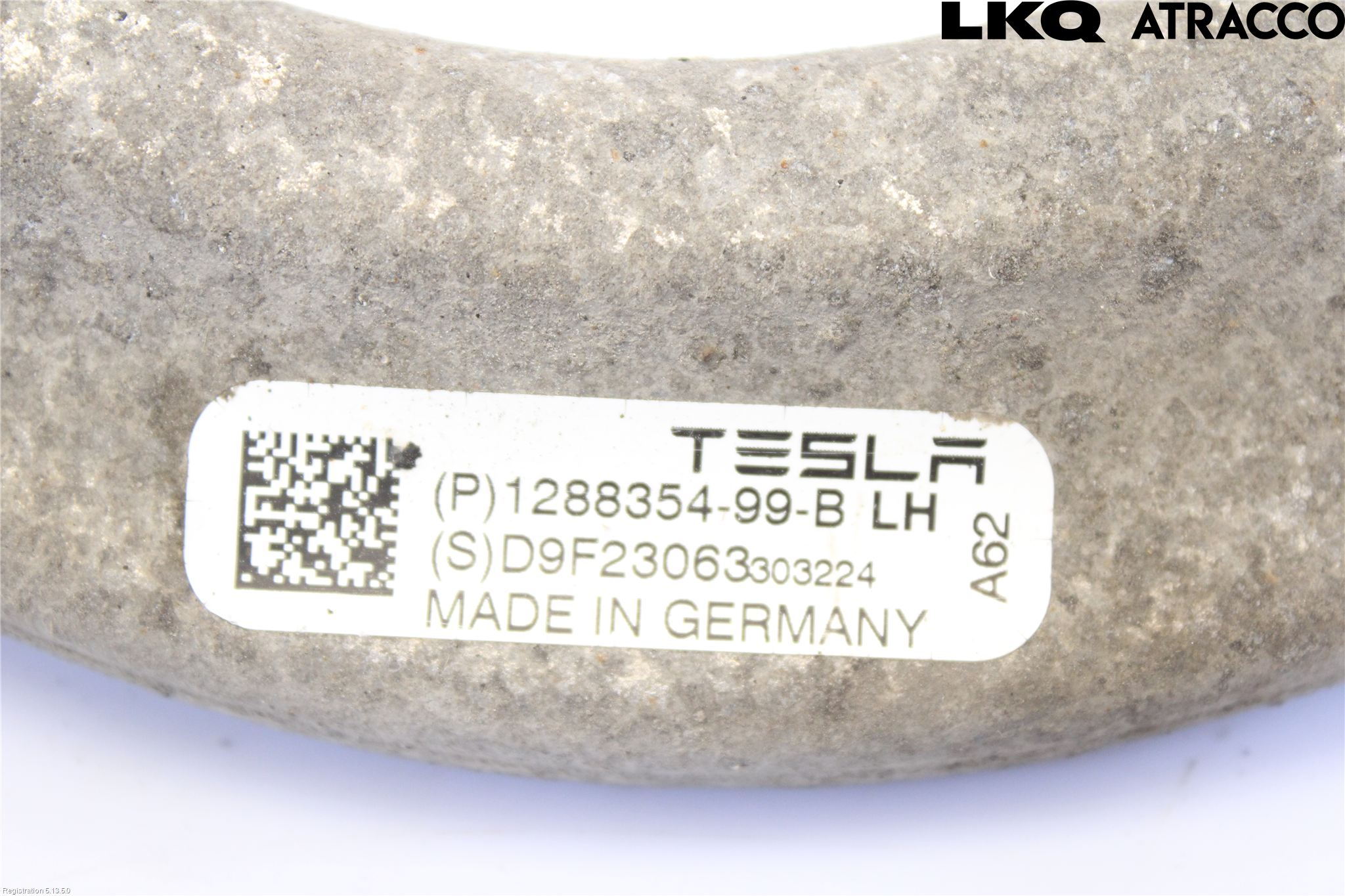 Tesla MODEL Y 21- Bärarm Fram Undre Hö