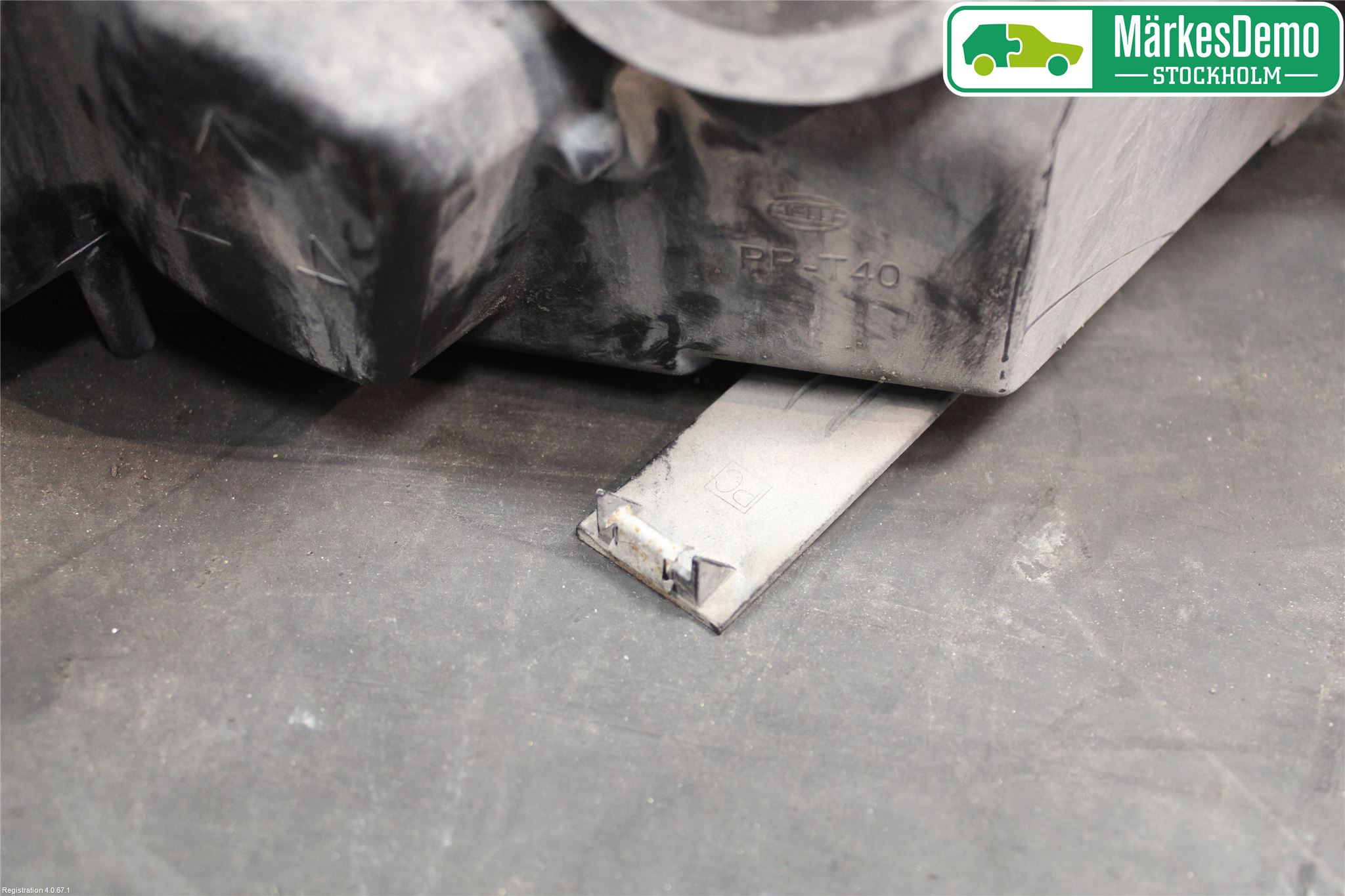 Ford FOCUS C-MAX I 07-10 Strålkastare Vänster