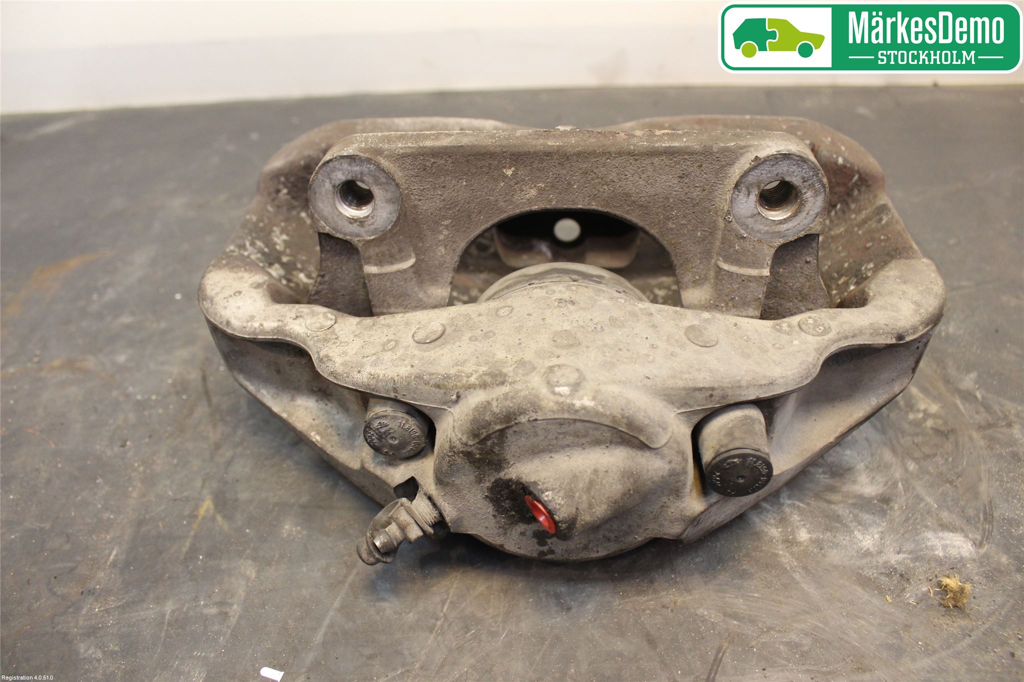 BMW 7 E65/66    00-08 Bromsok Fram Vänster