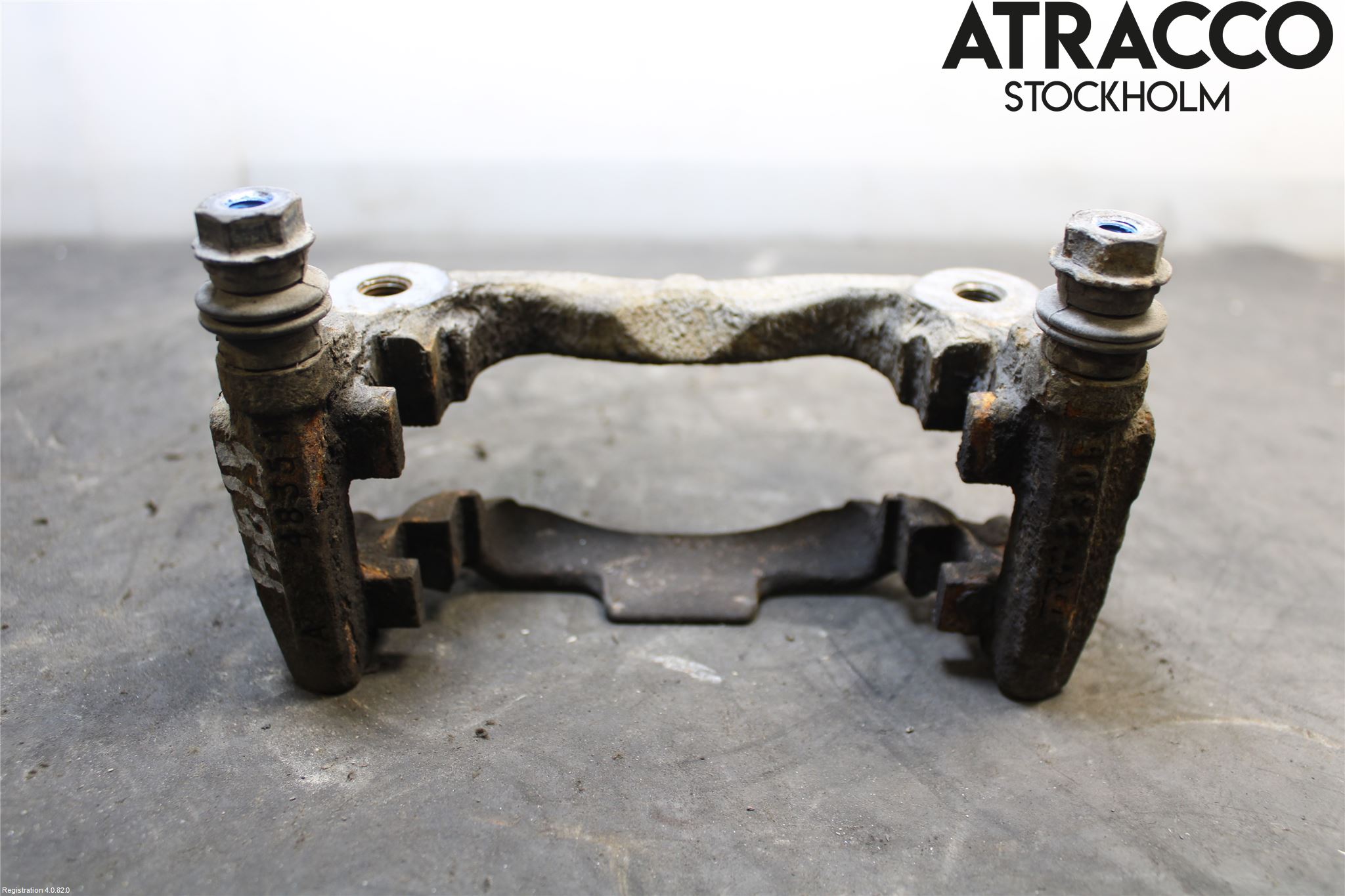 BMW 2 F45 Active Tourer 14-21 Bromsokshållare