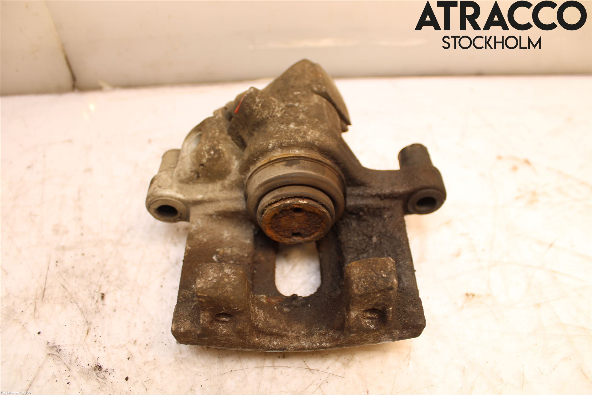 Ford FOCUS     04-07 Bromsok Bak Höger