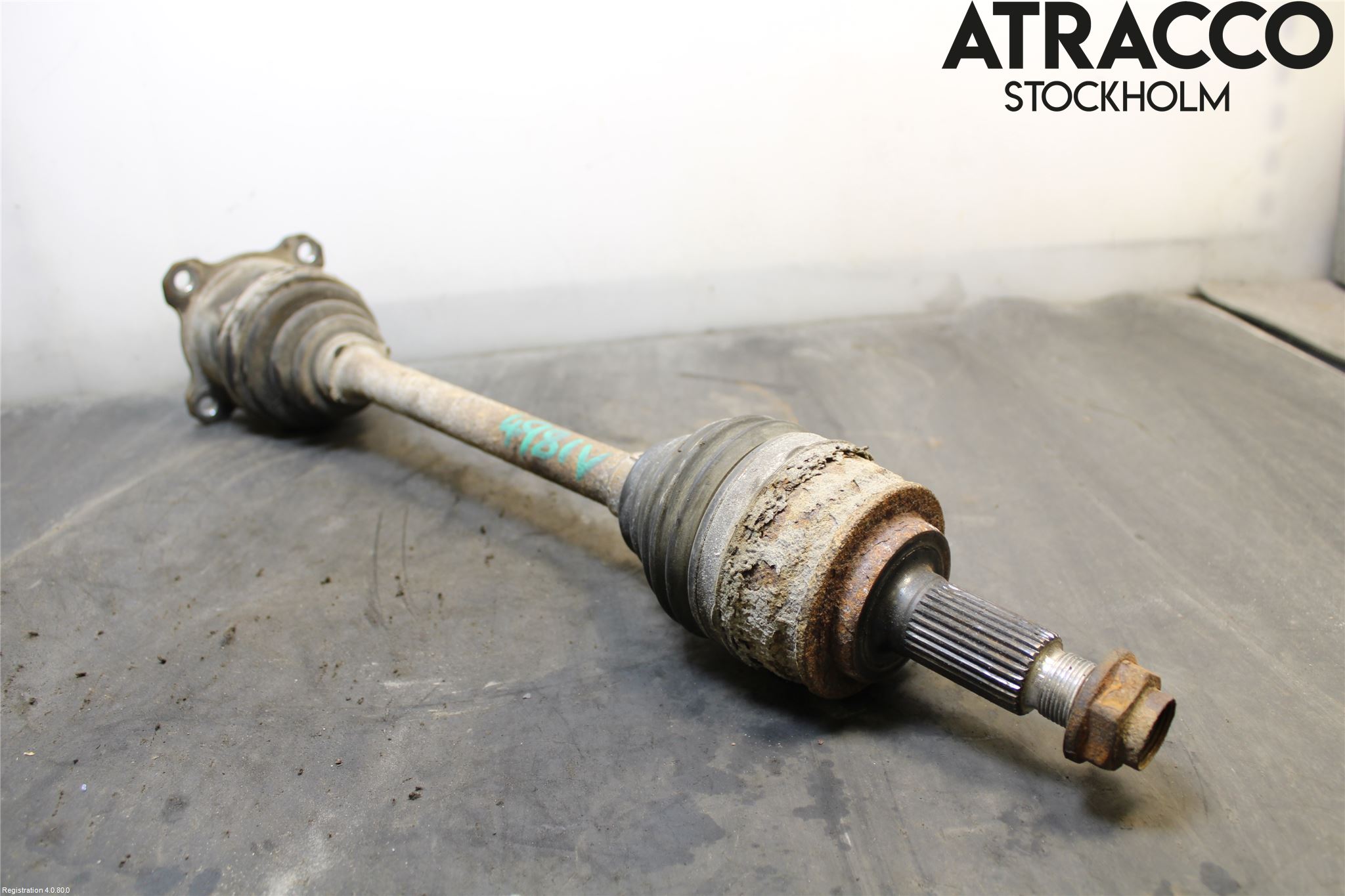 Suzuki GRAND VITARA II 06-14 Drivaxel Fram Vänster