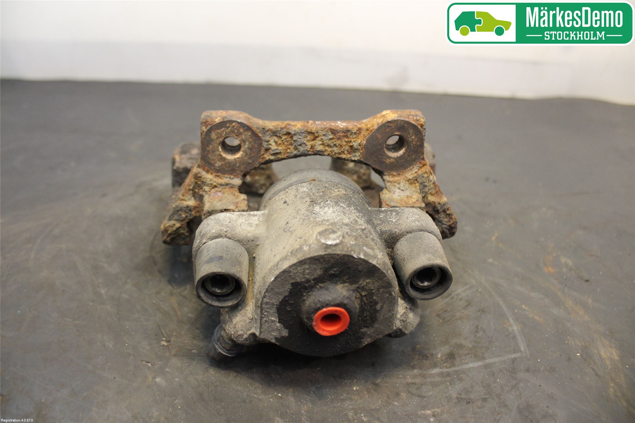 BMW 5 E39 95-04 Bromsok Bak Vänster